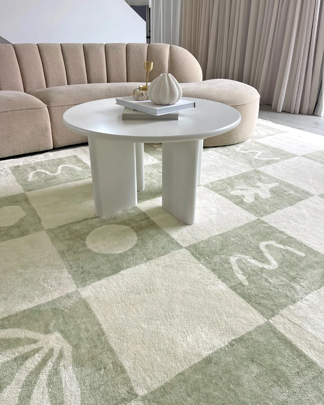 Florenda Green and Cream Checkered Washable Rug - Image 2