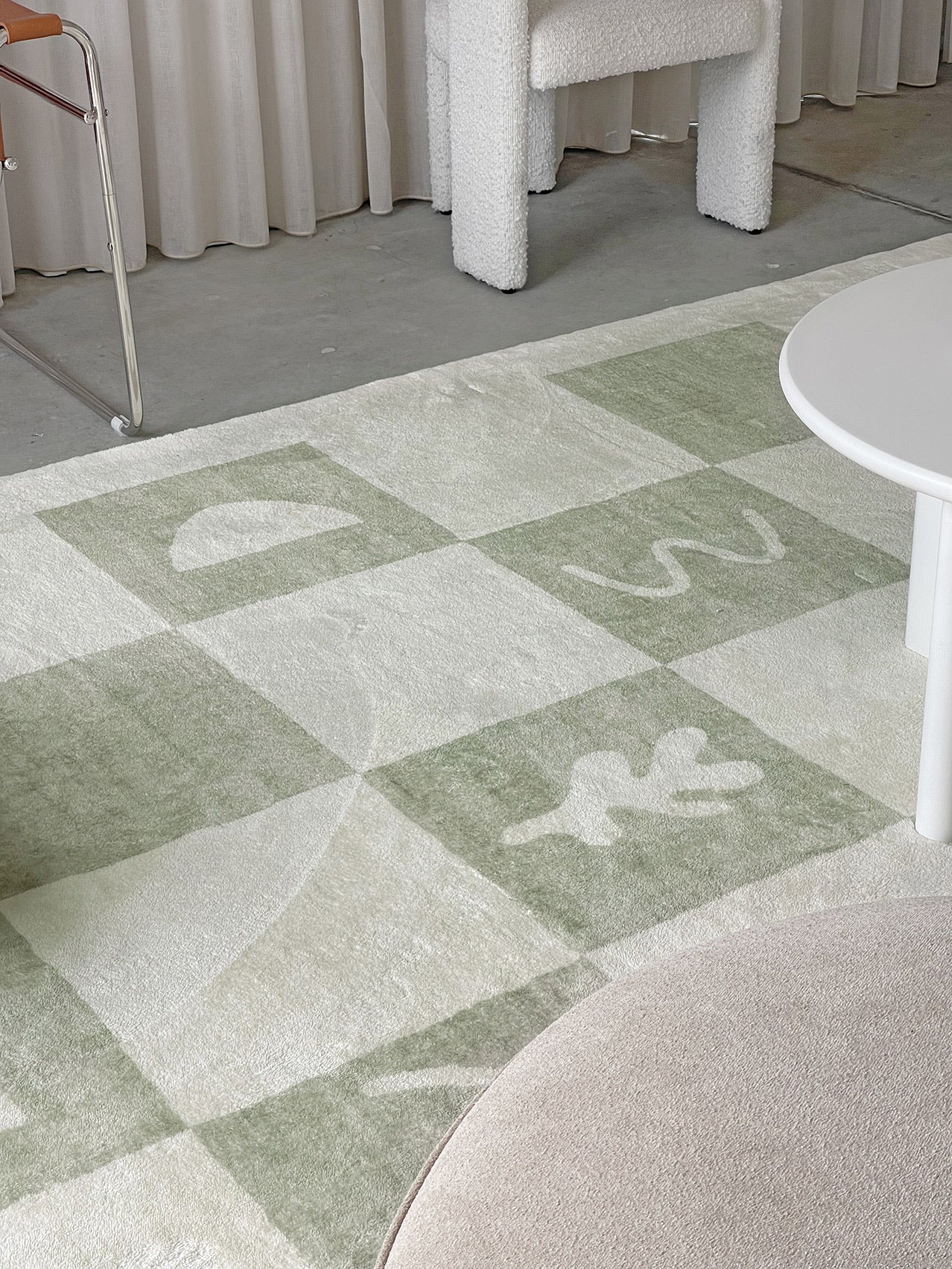 Florenda Green and Cream Checkered Washable Rug - Image 3