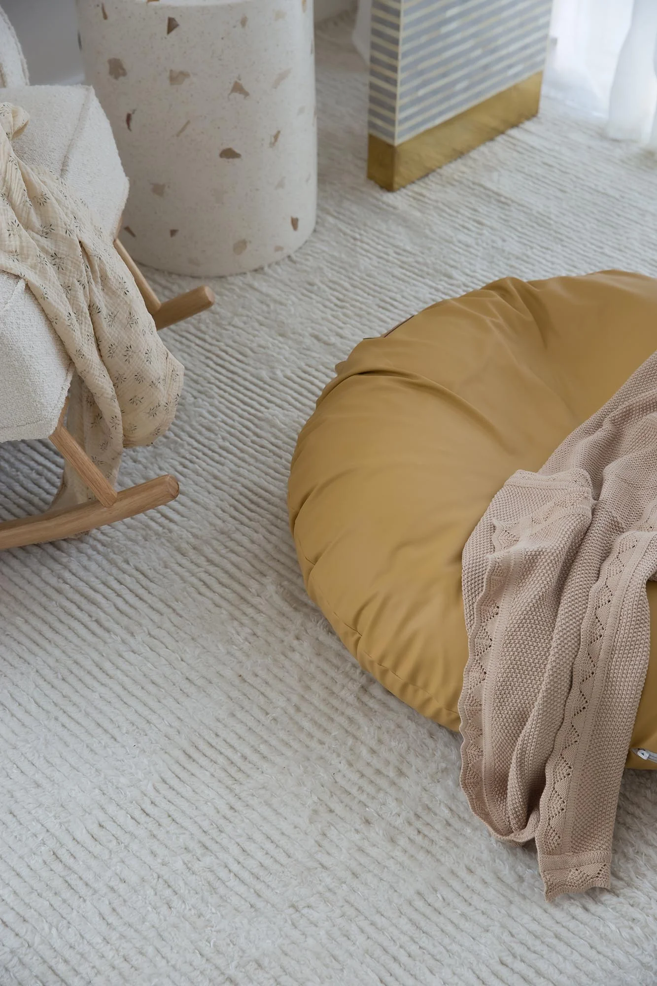 Ginta Luxe Ivory P.E.T Cut Pile Rug - Image 9