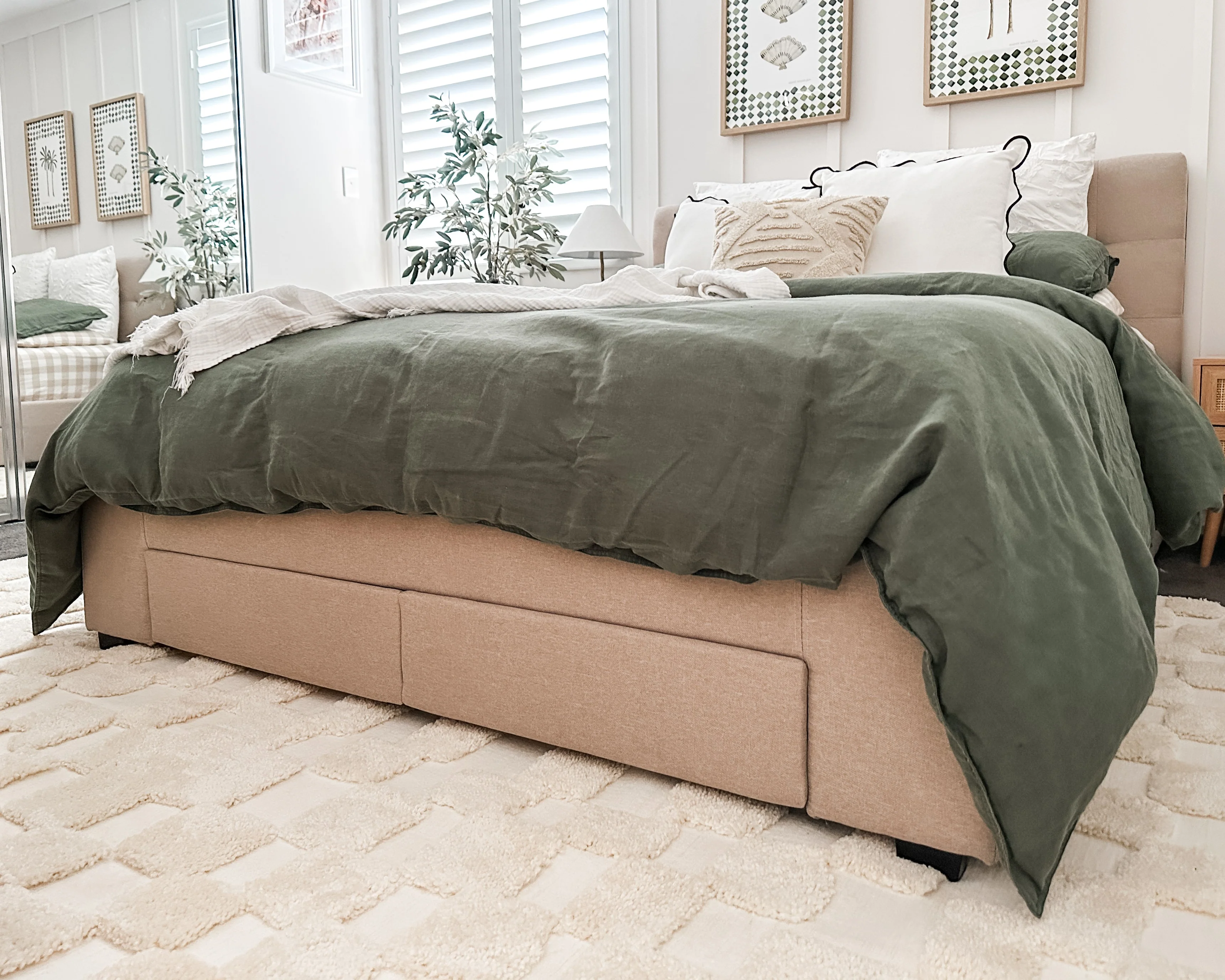 Harmon Ivory Modern Checkered Rug - Image 4