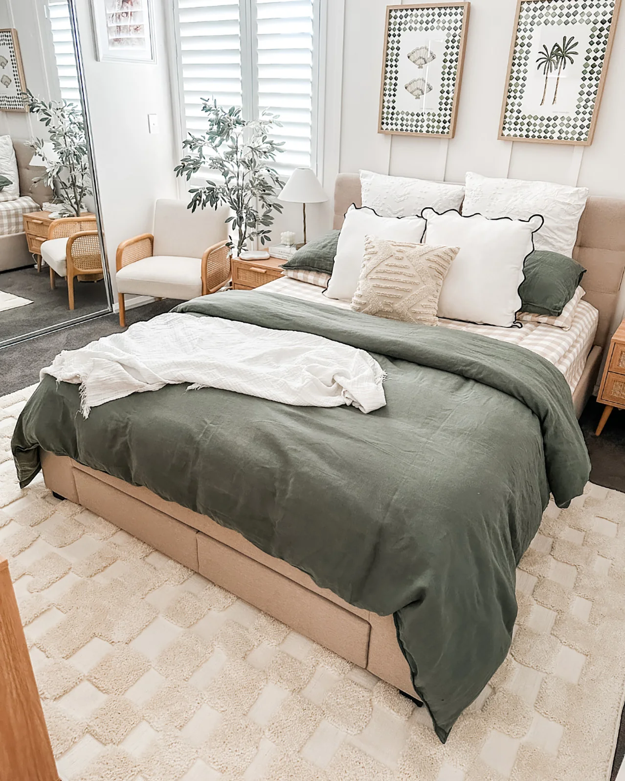 Harmon Ivory Modern Checkered Rug - Image 5