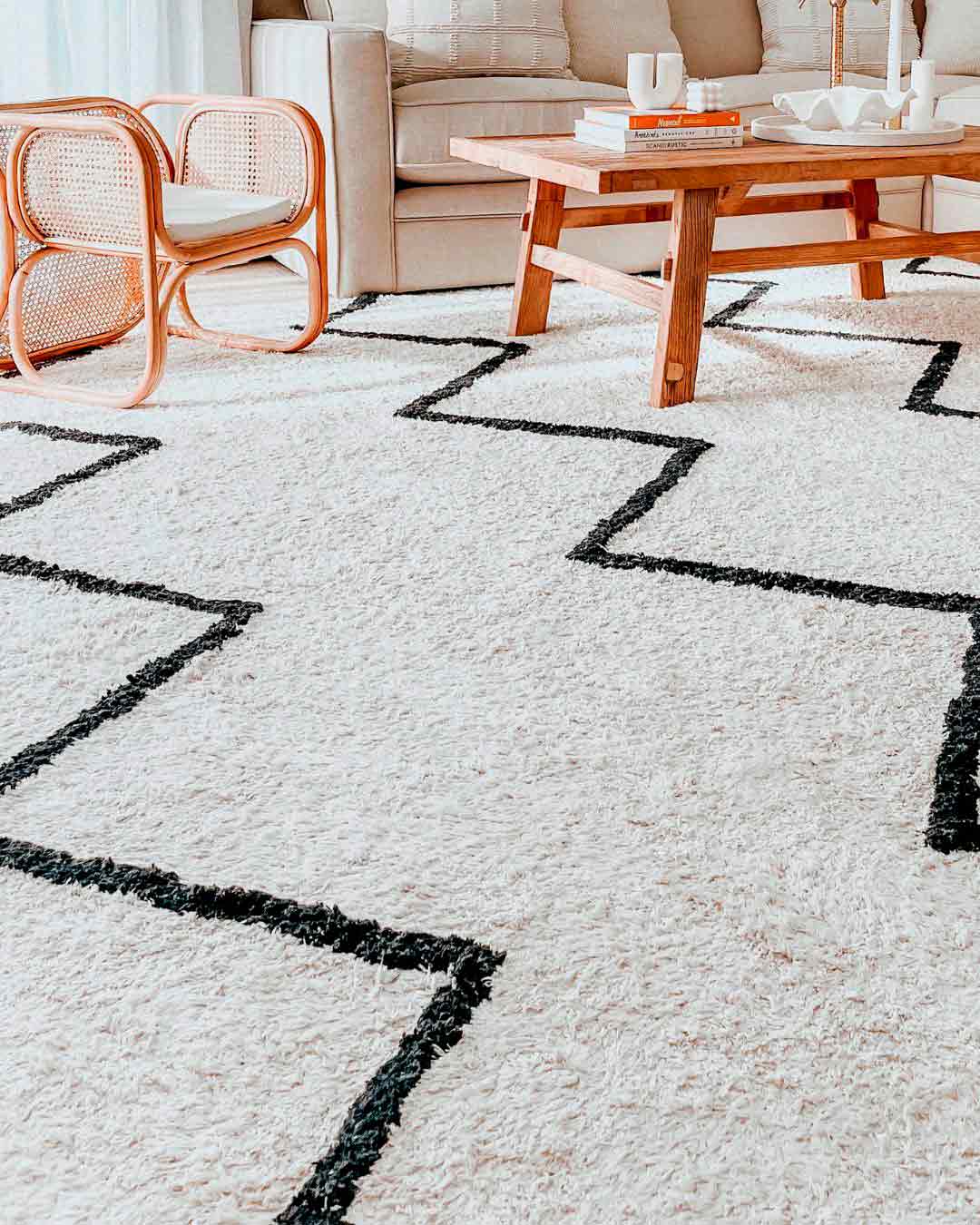 Hayley Black and Ivory Tribal Washable Berber Rug - Image 2