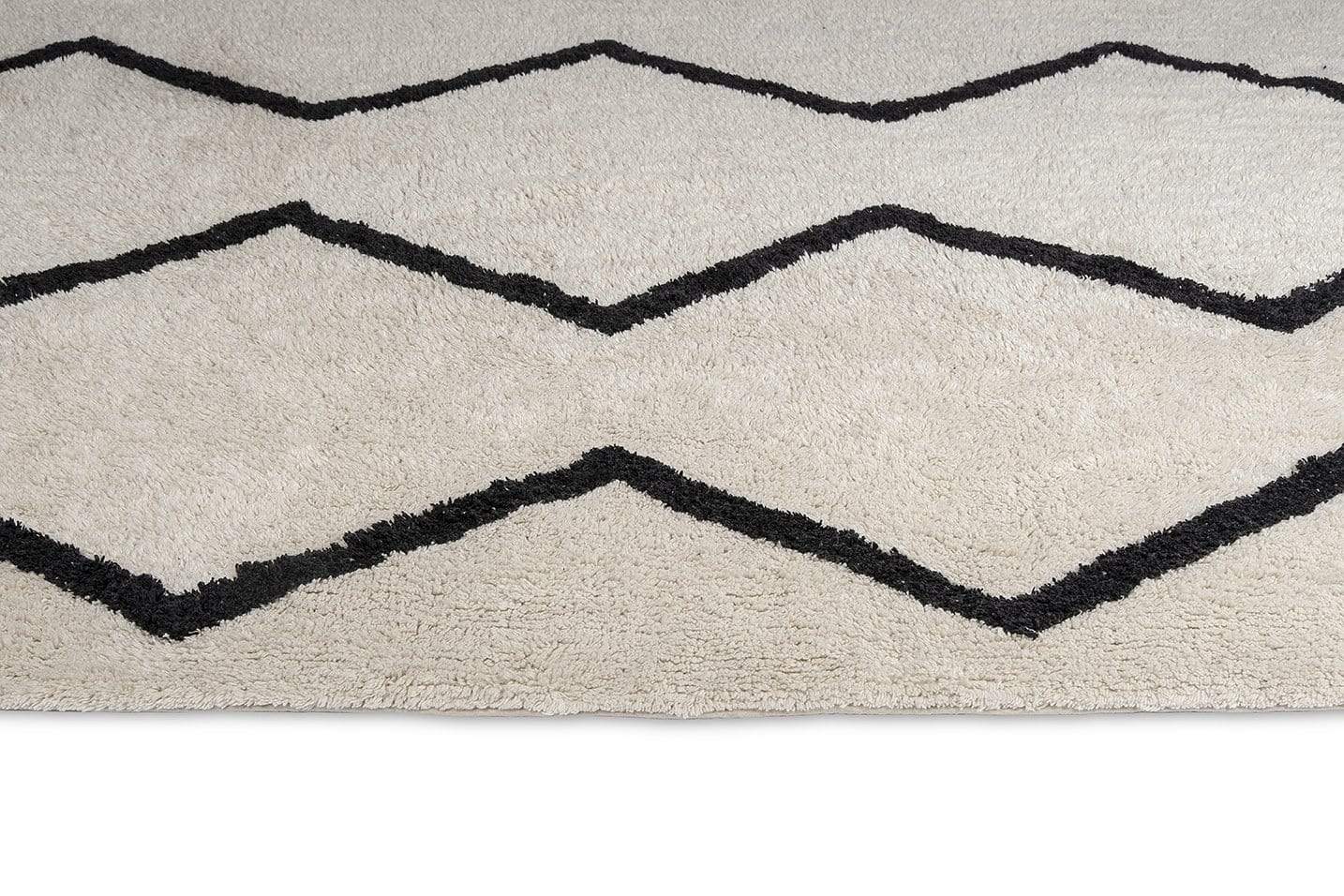 Hayley Black and Ivory Tribal Washable Berber Rug - Image 8