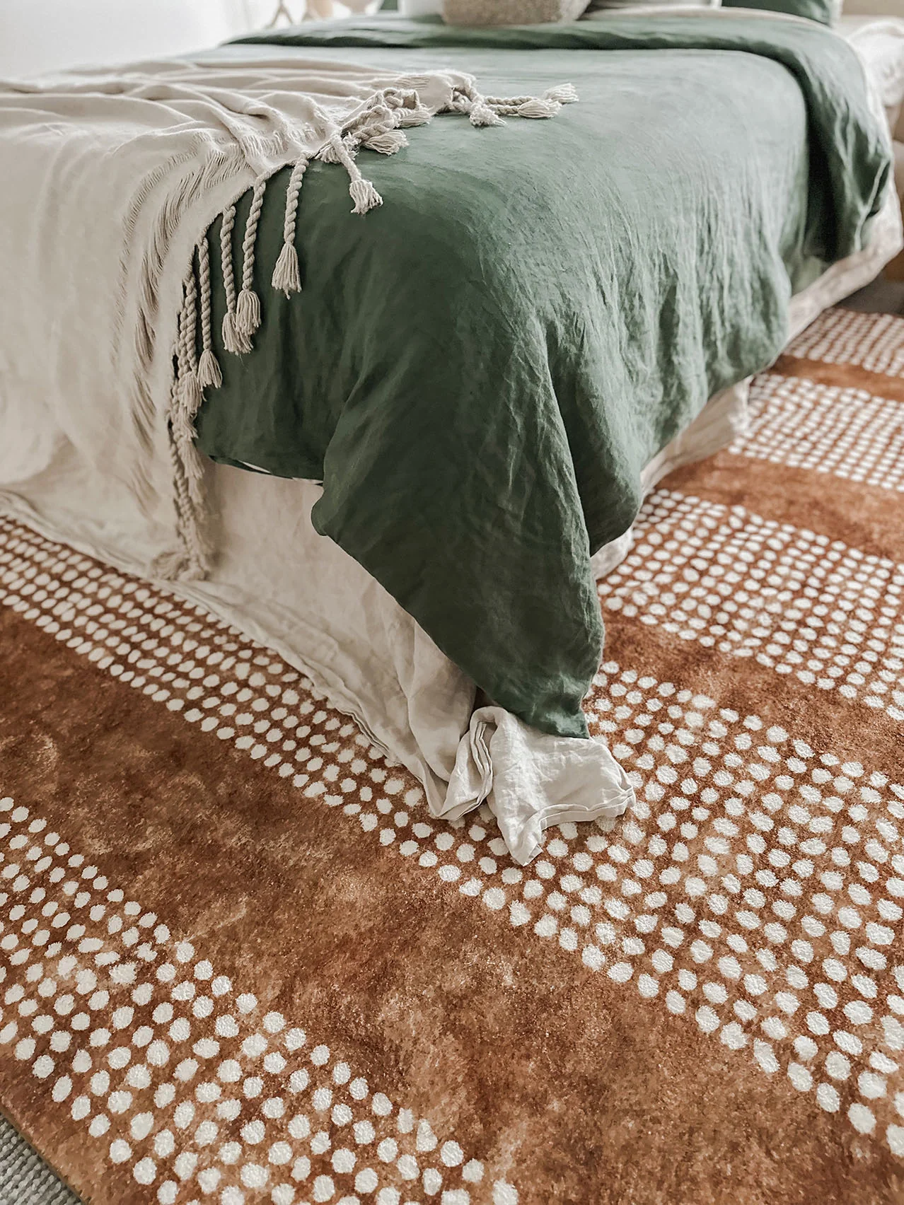 Hazrin Beige Rust Brown Dot Pattern Washable Rug - Image 4