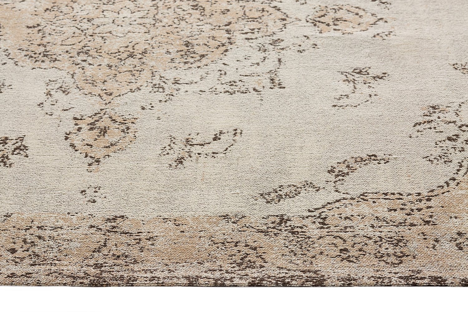 Helena White and Peach Turkish Style Distressed Rug - Image 14