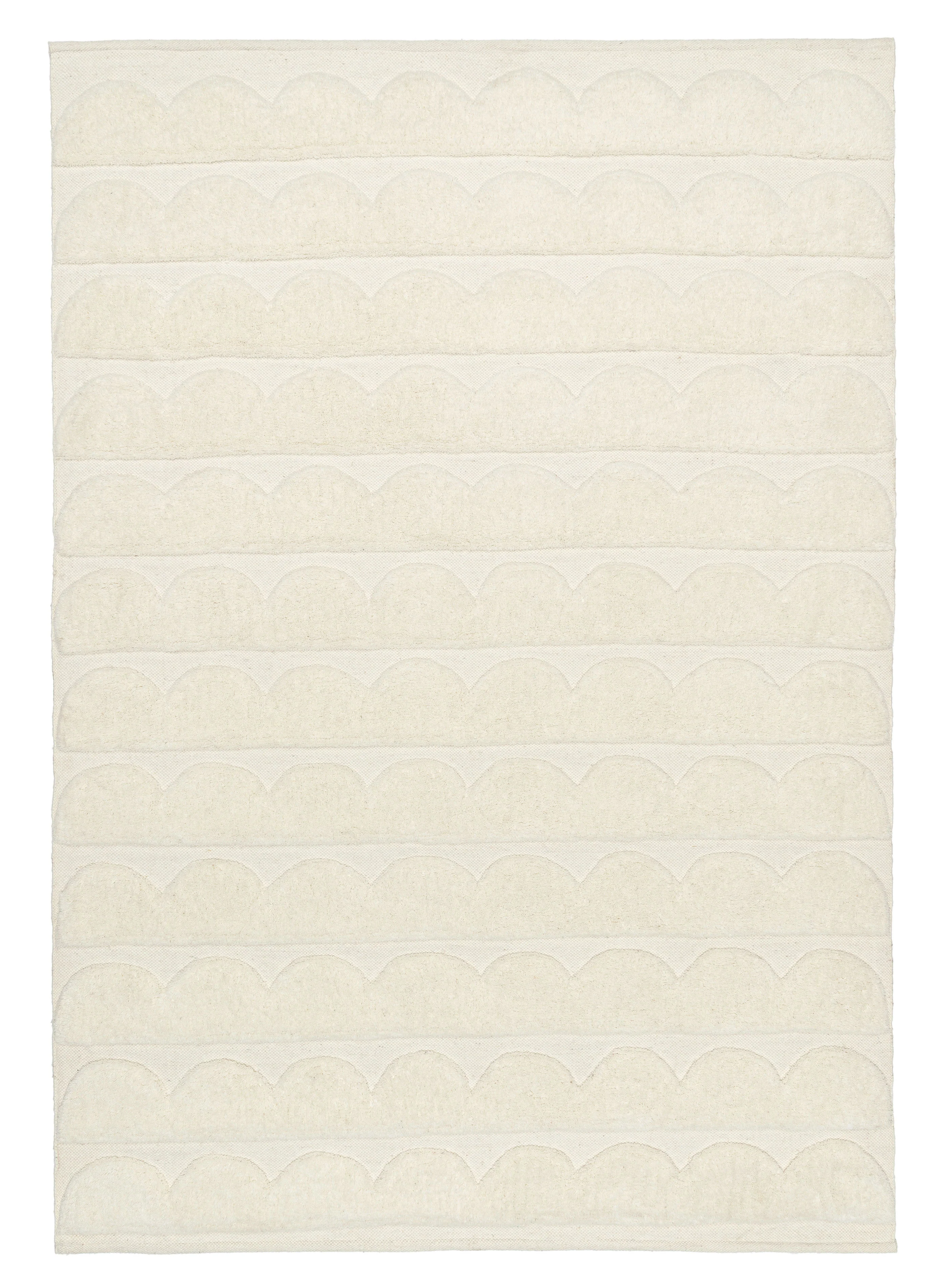 Hikari Ivory Scallop Washable Wool Rug