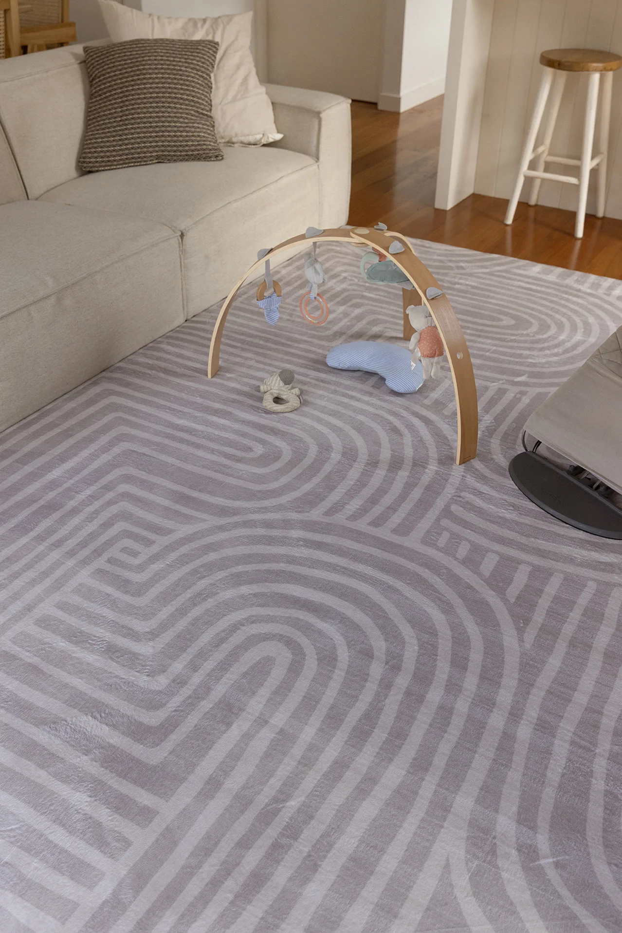 Idra Neutral Abstract Rollie Pollie Playmat - Image 12
