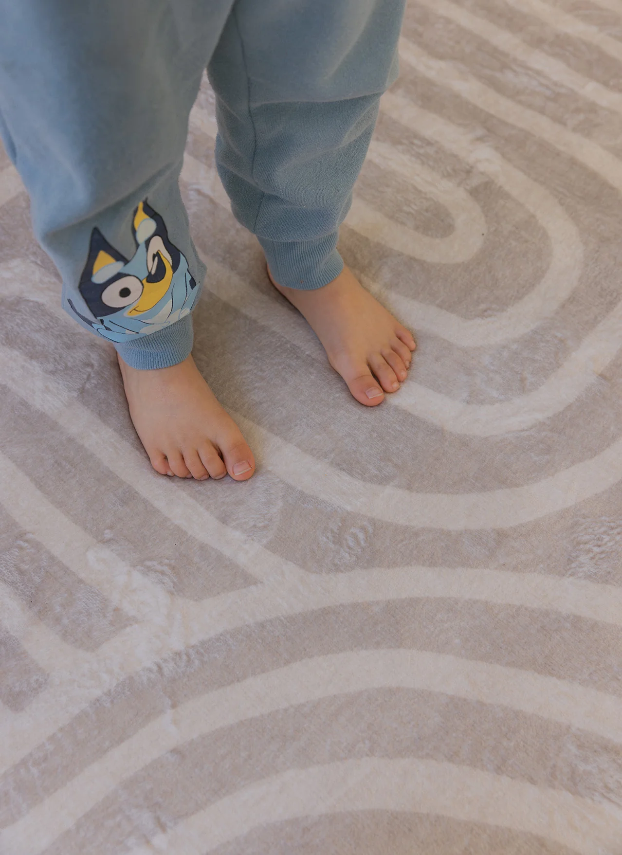 Idra Neutral Abstract Rollie Pollie Round Playmat - Image 7