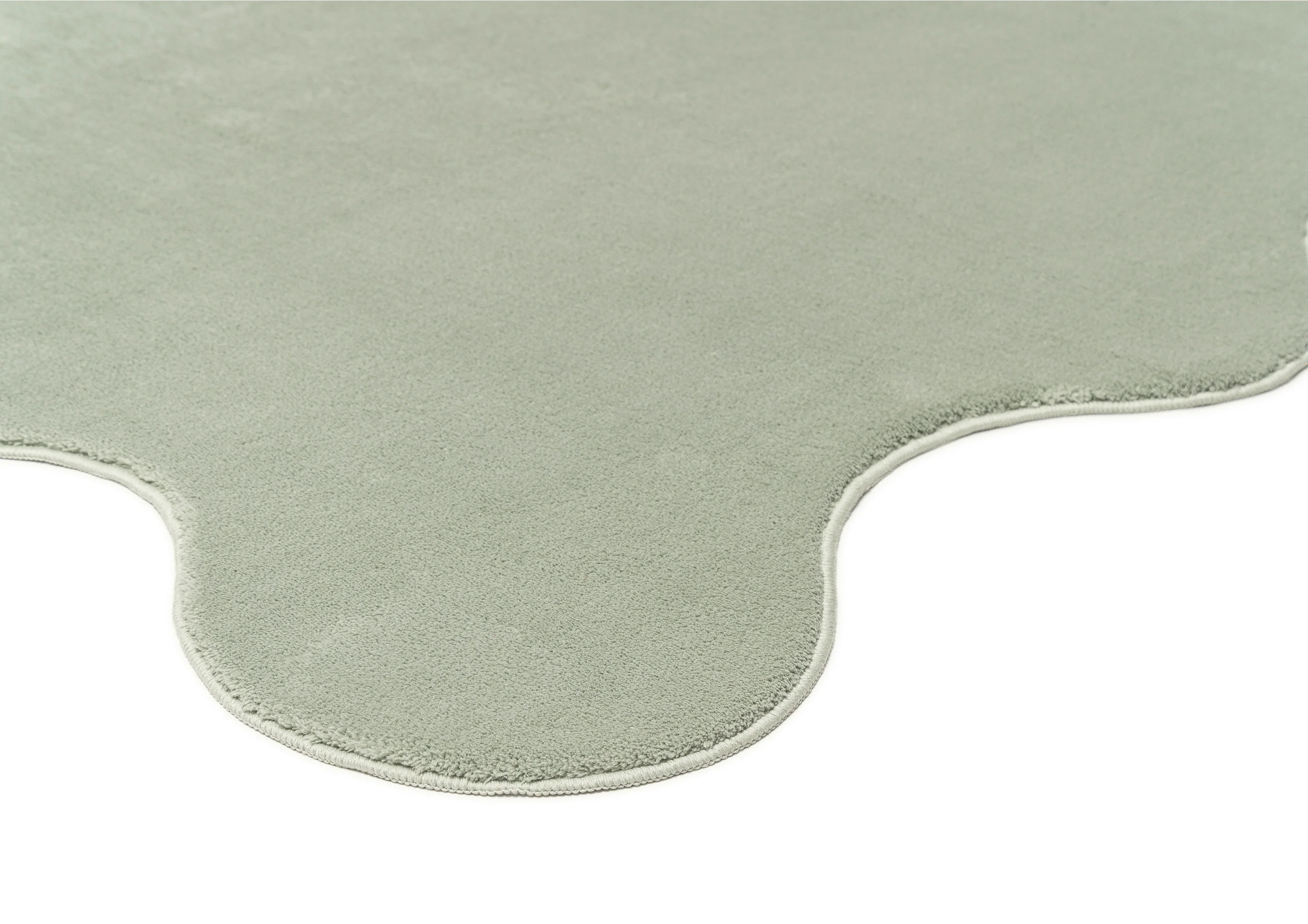 Idrissa Pale Green Scallop Washable Rug - Image 17