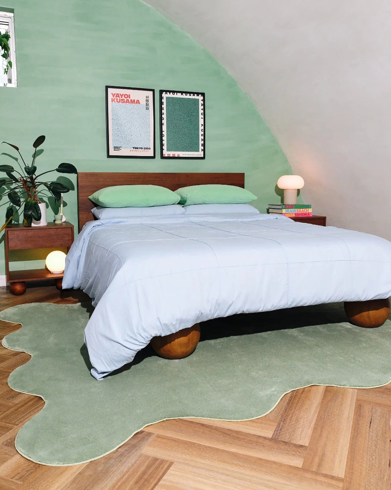 Idrissa Pale Green Scallop Washable Rug - Image 4