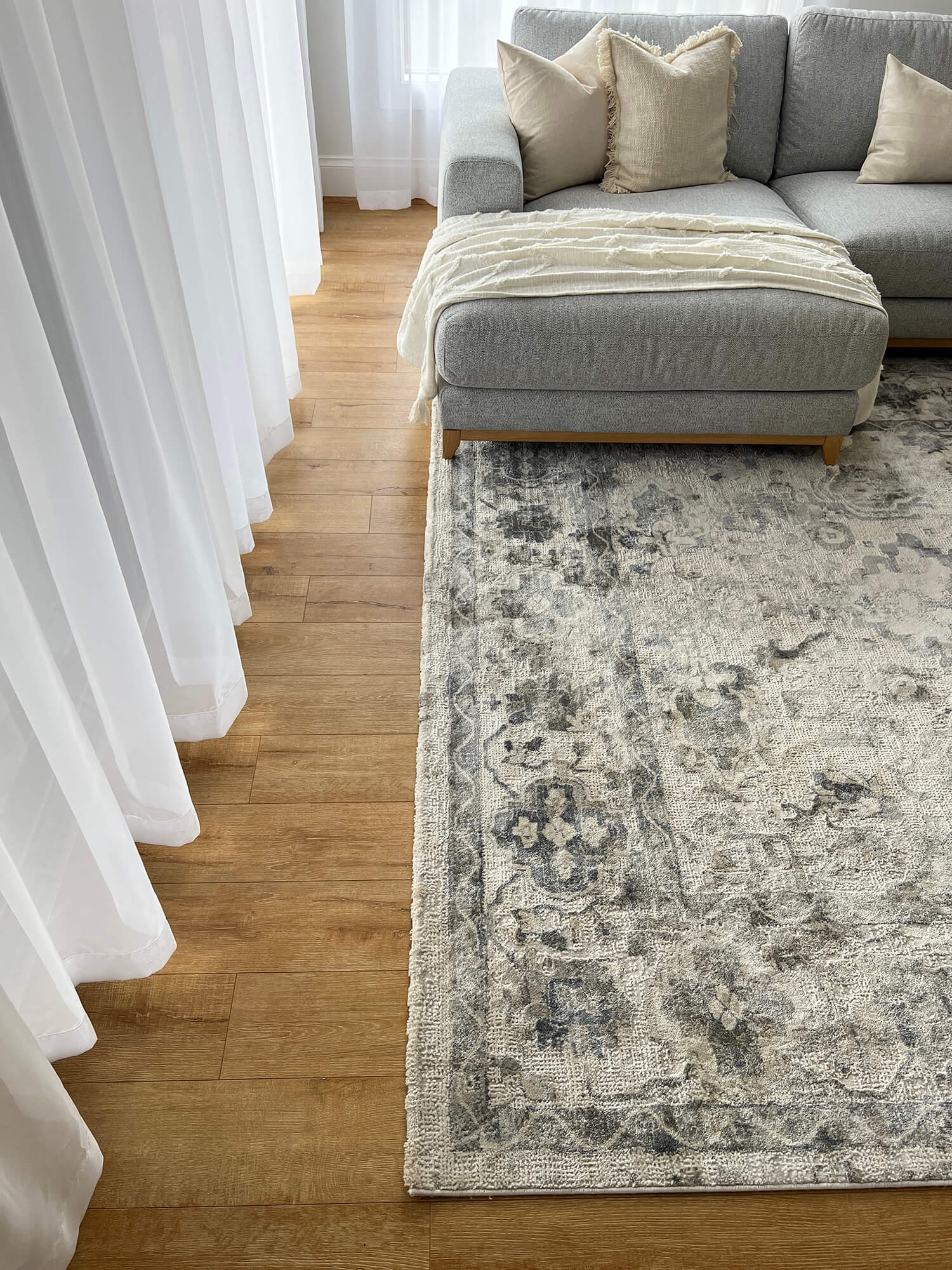 Iman Blue and Grey Transitional Rug - Image 4