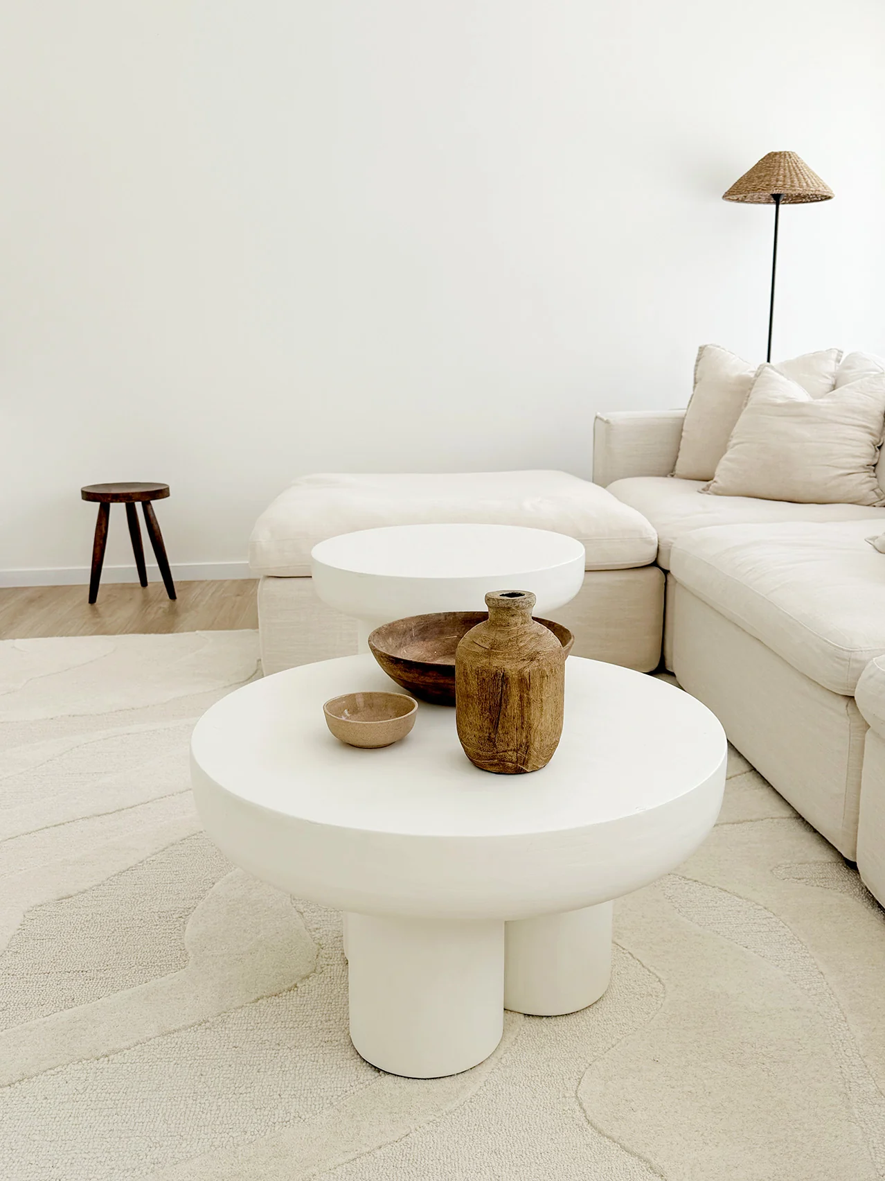 Innaya Neutral Abstract Hand-Tufted Wool Rug - Image 6