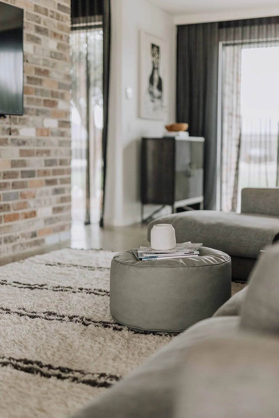 Irina Ivory And Charcoal Grey Shag Rug - Image 6