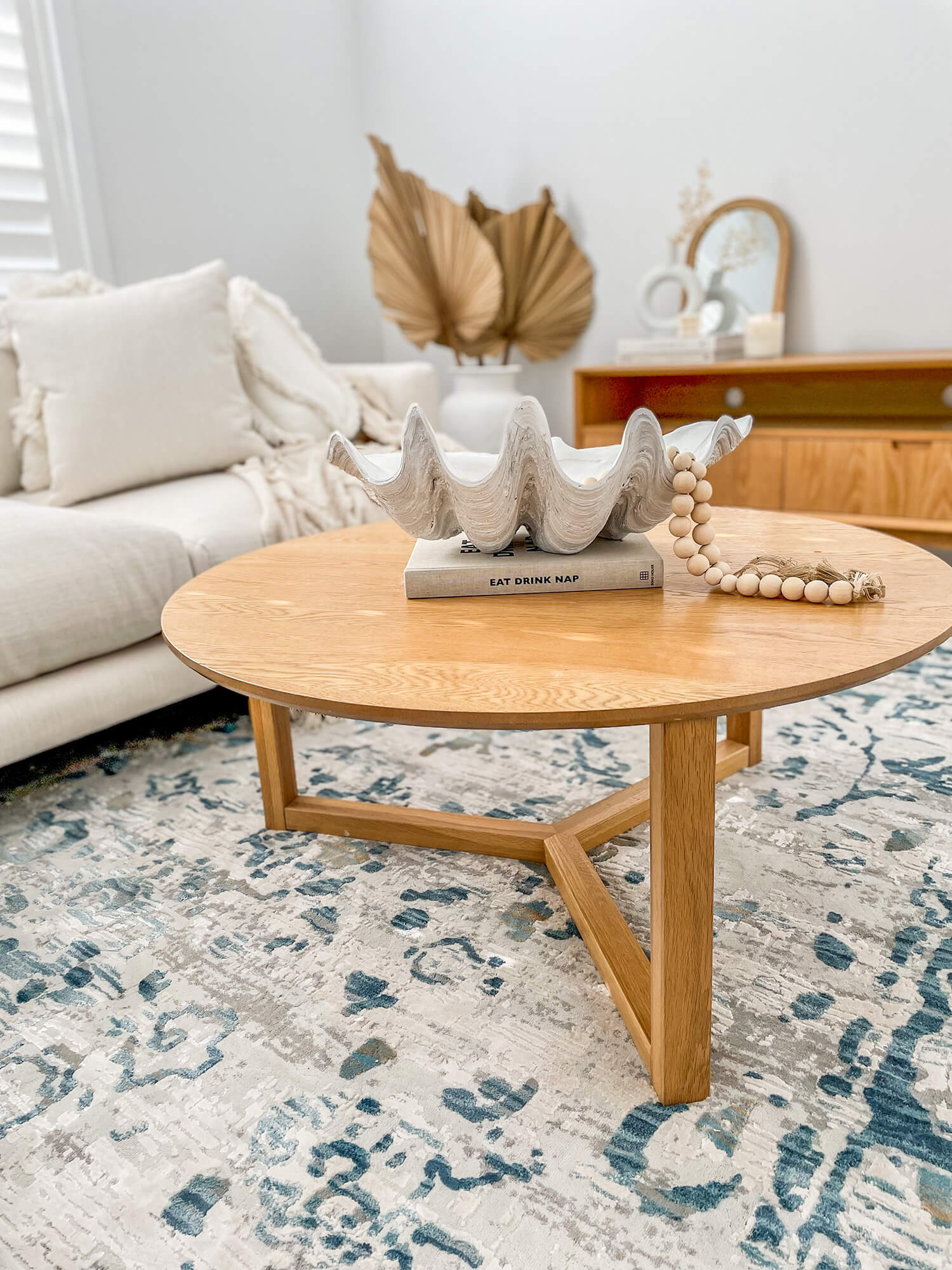 Iris Blue Grey and Beige Distressed Floral Rug - Image 4