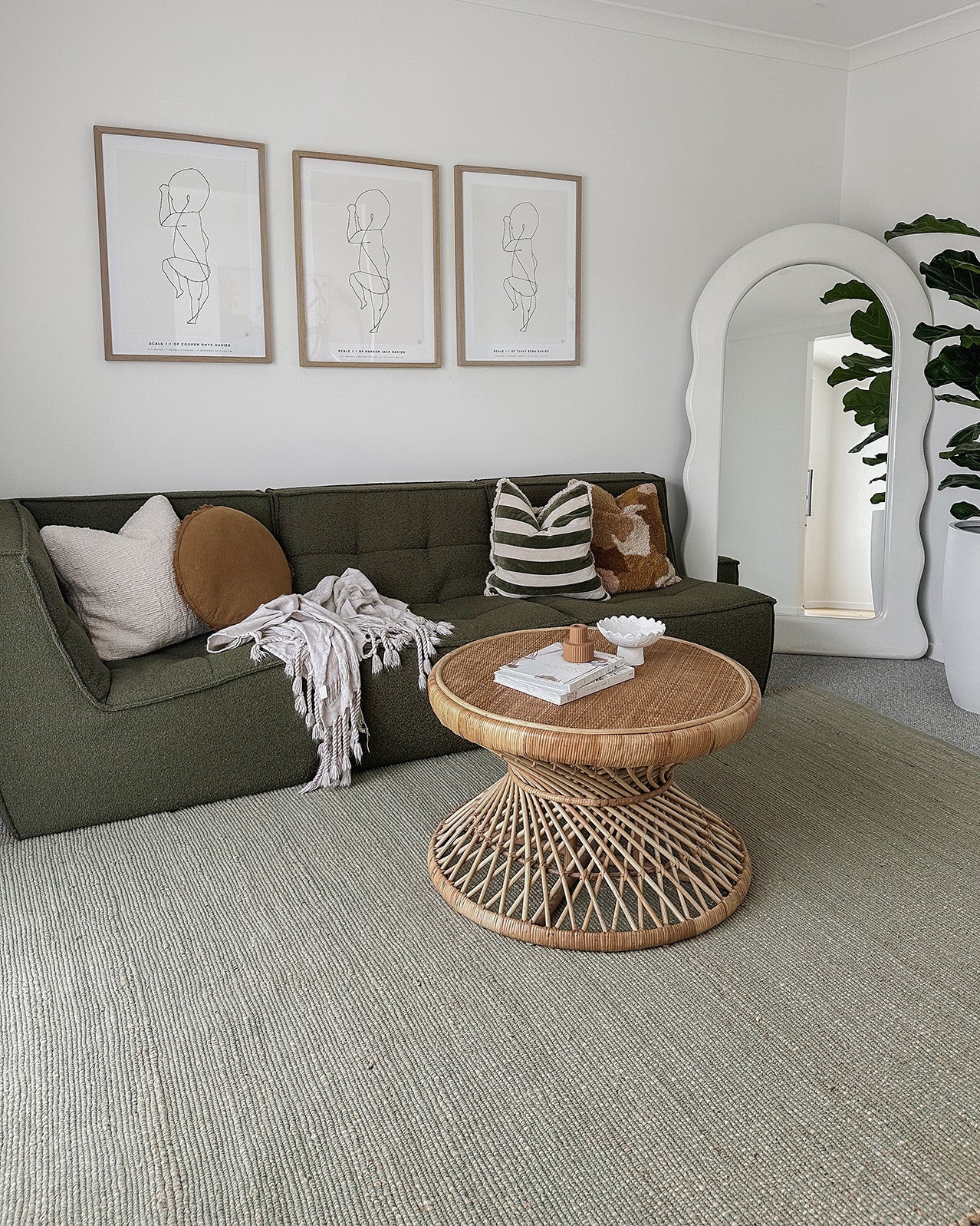 Ishani Green Flatweave Jute and Cotton Rug - Image 2