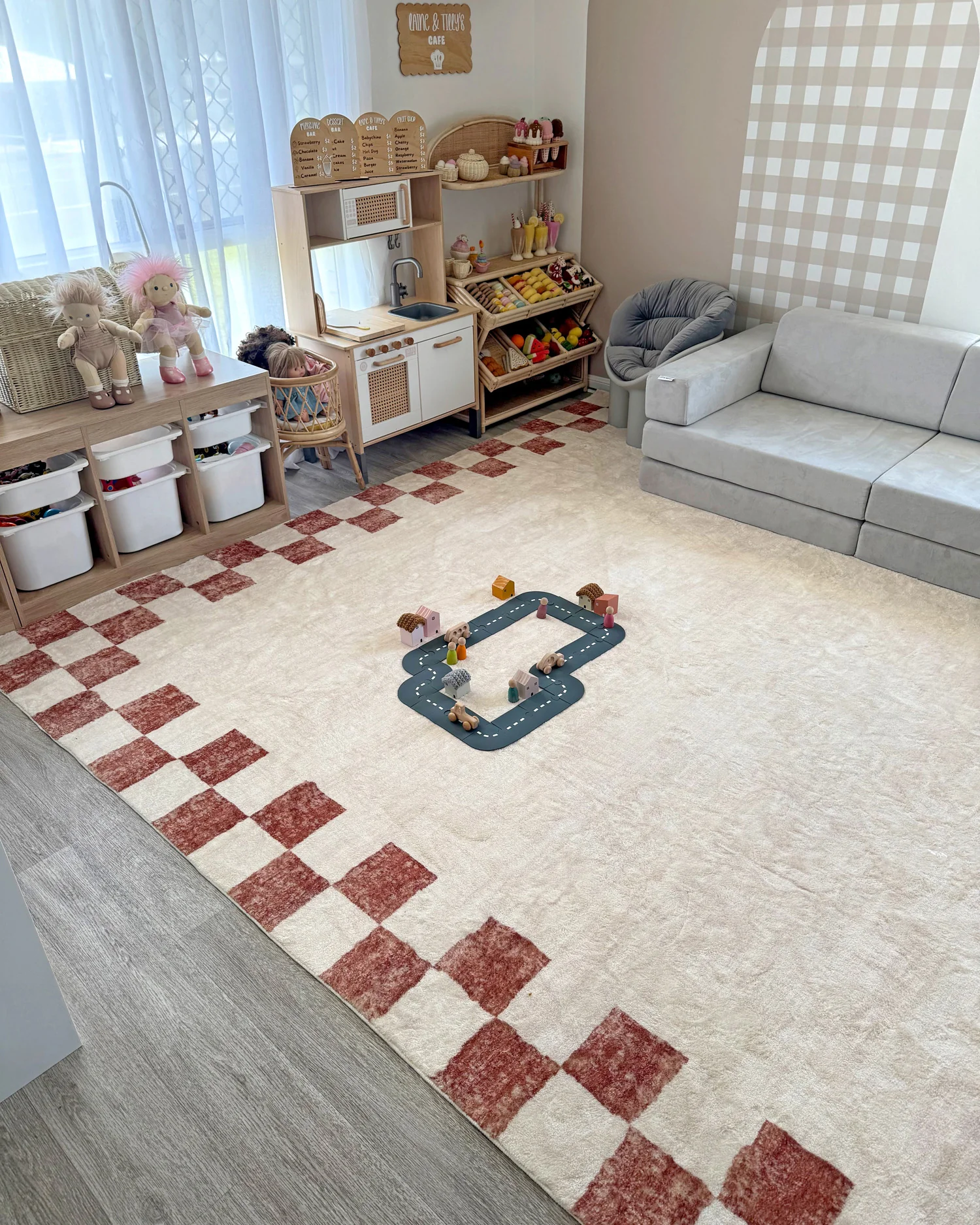 Isi Rust Brown Checkered Border Washable Rug - Image 2