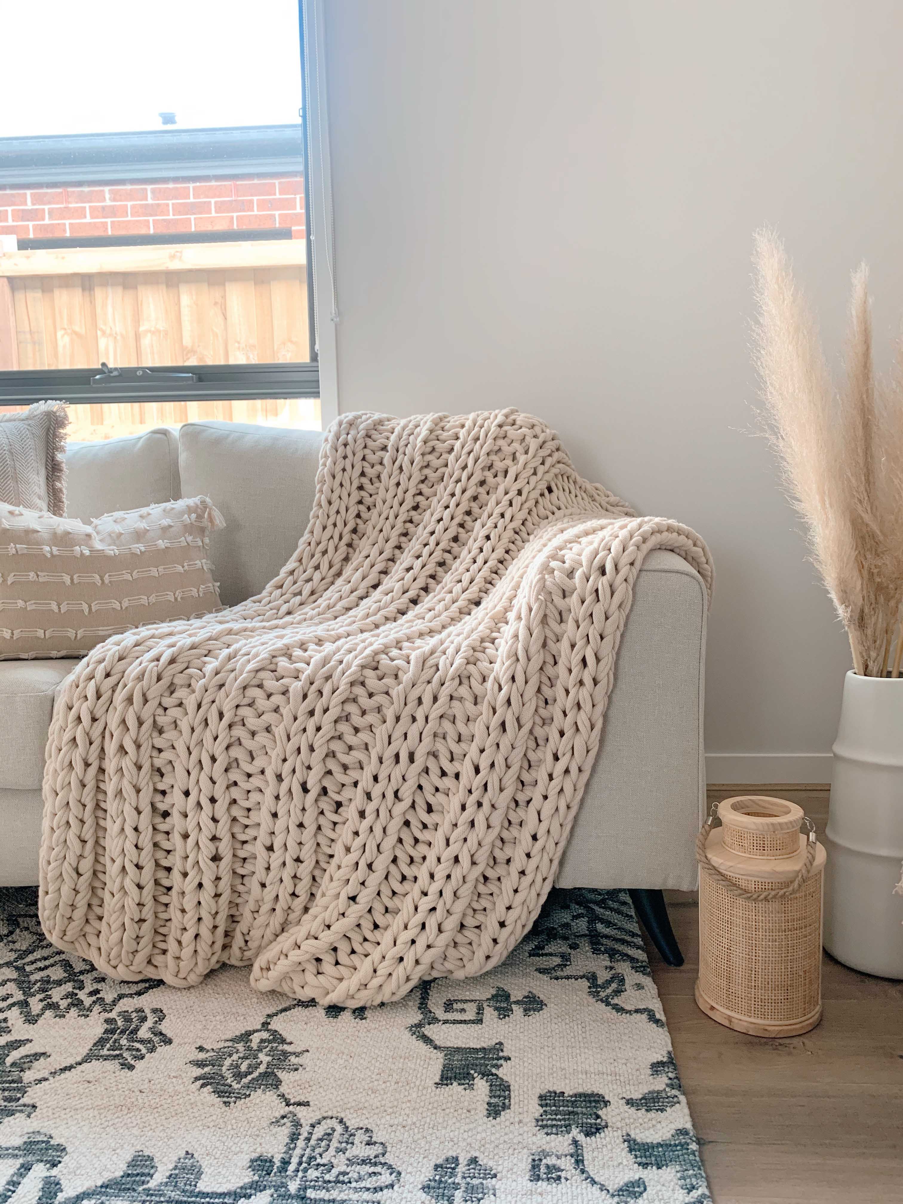 Issey Ivory And Grey Tribal Rug - Image 6