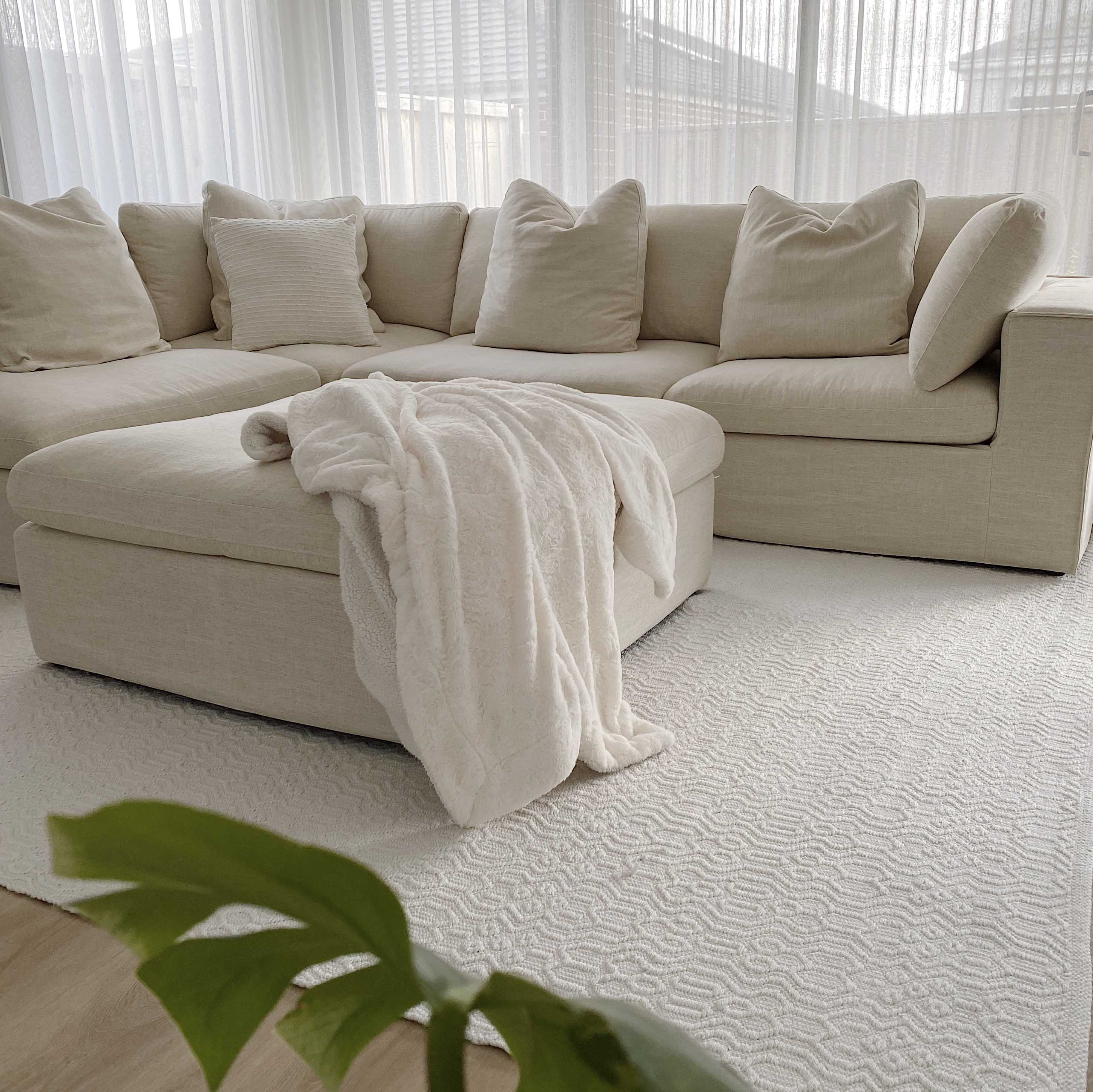Ivy Ivory Indoor Outdoor P.E.T Rug - Image 14