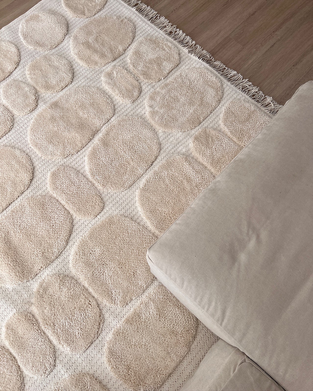 Jacinta Ivory Abstract Rug - Image 3