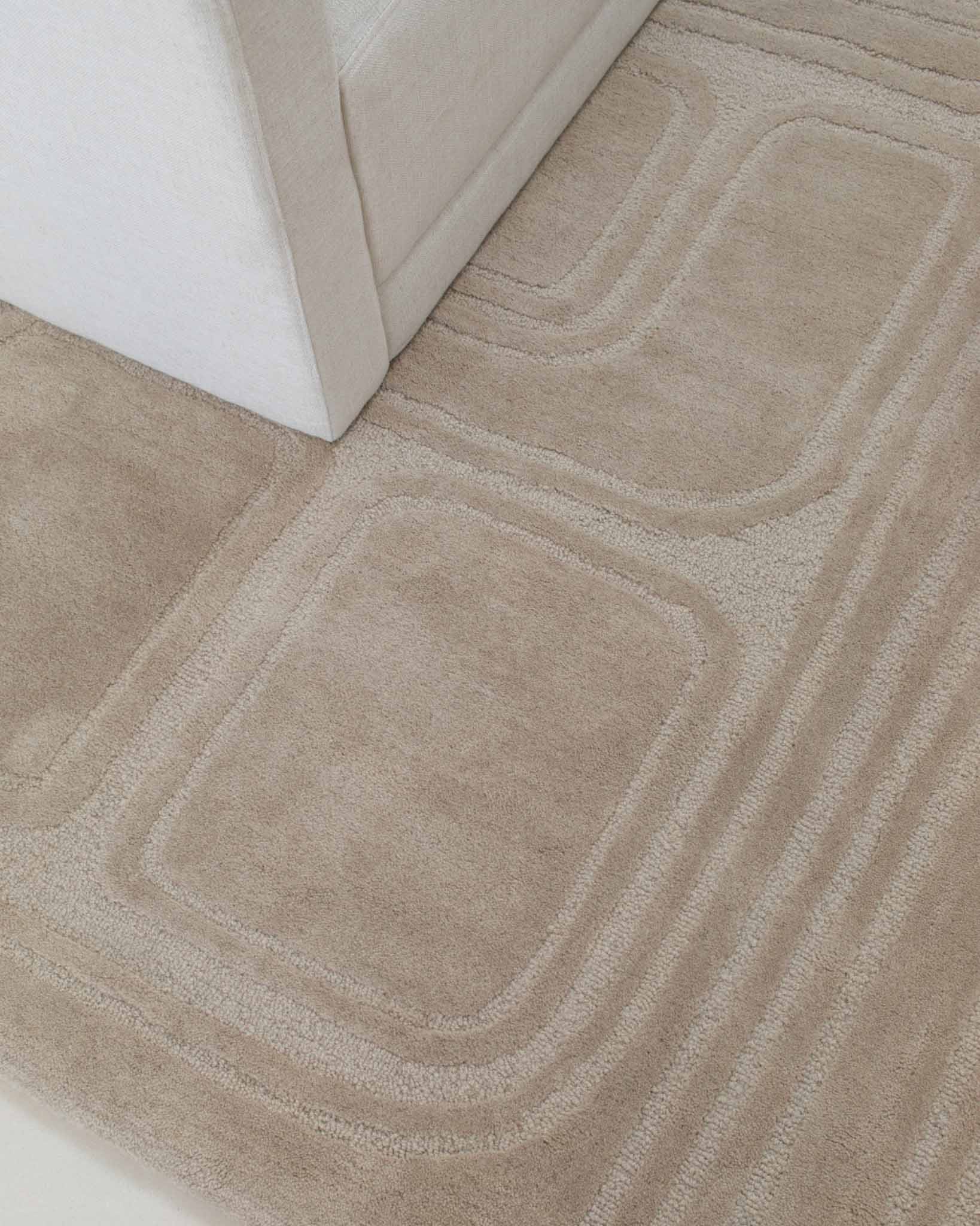 Jafina Beige Abstract Hand-Tufted Rug - Image 6