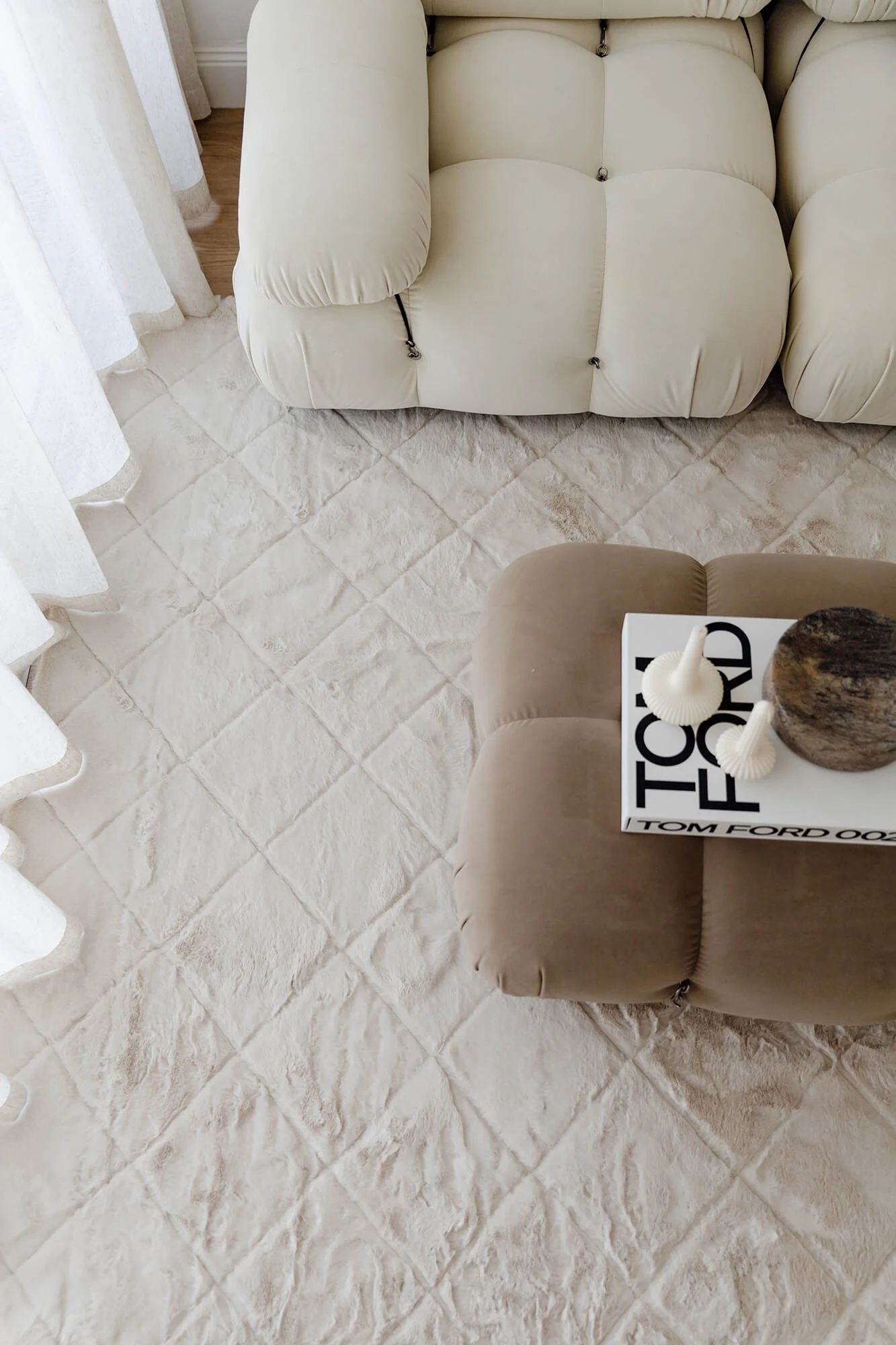 Jessa Ivory Cream Diamond Shag Rug - Image 5