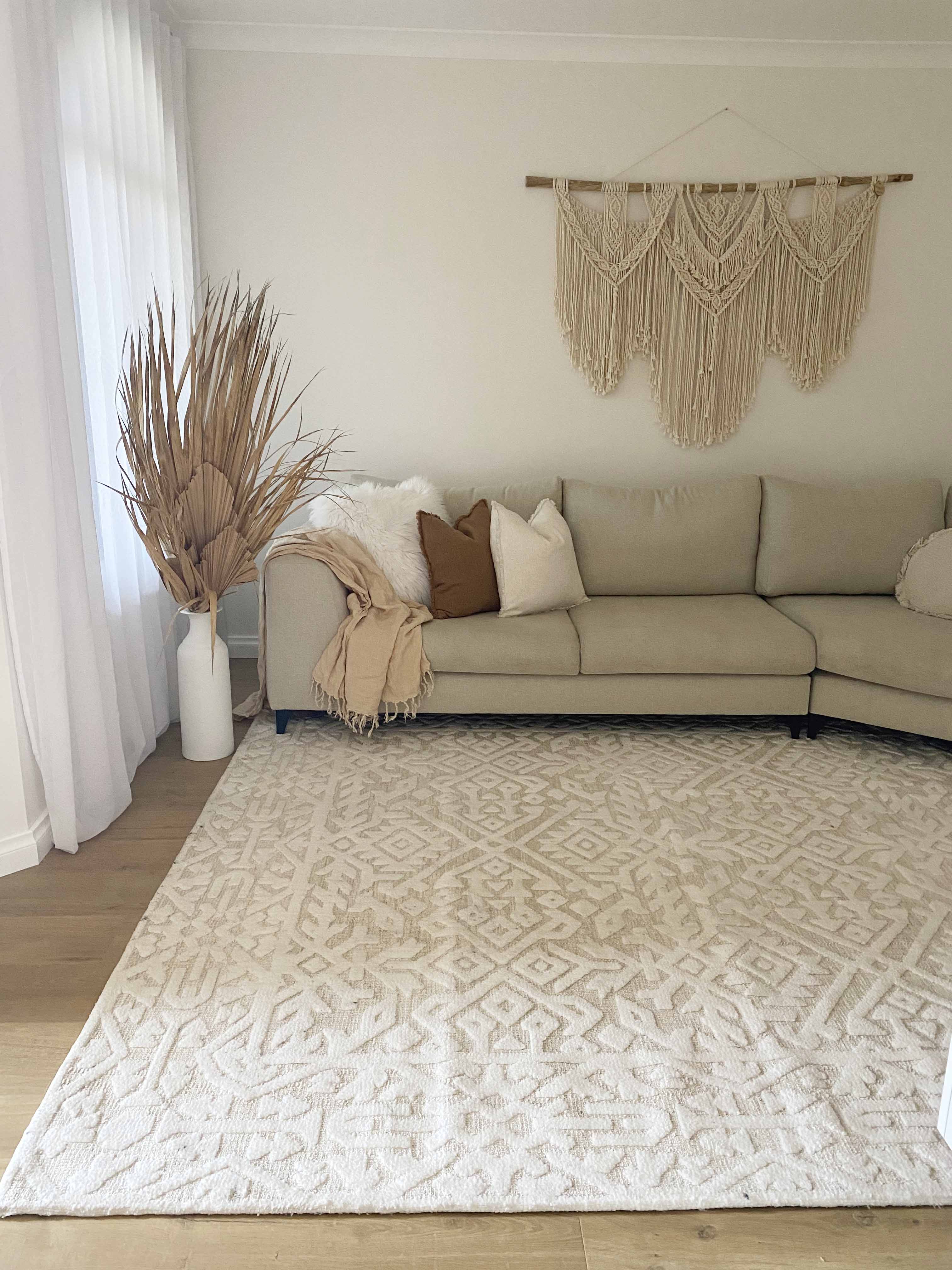 Josephine Ivory and Cream Tribal Transitional Rug - Image 4