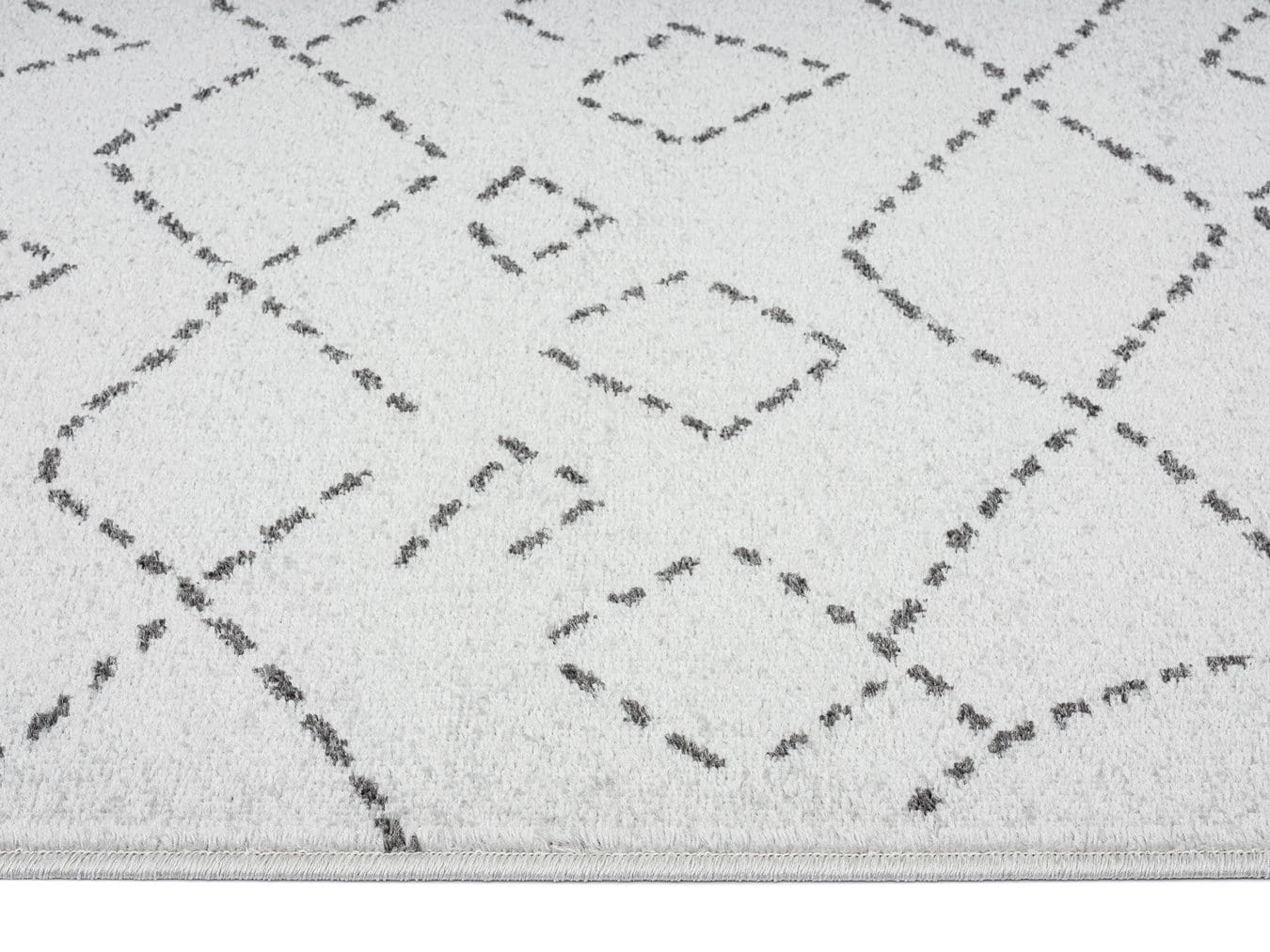 Junya Grey And Ivory Runner Rug - Image 3