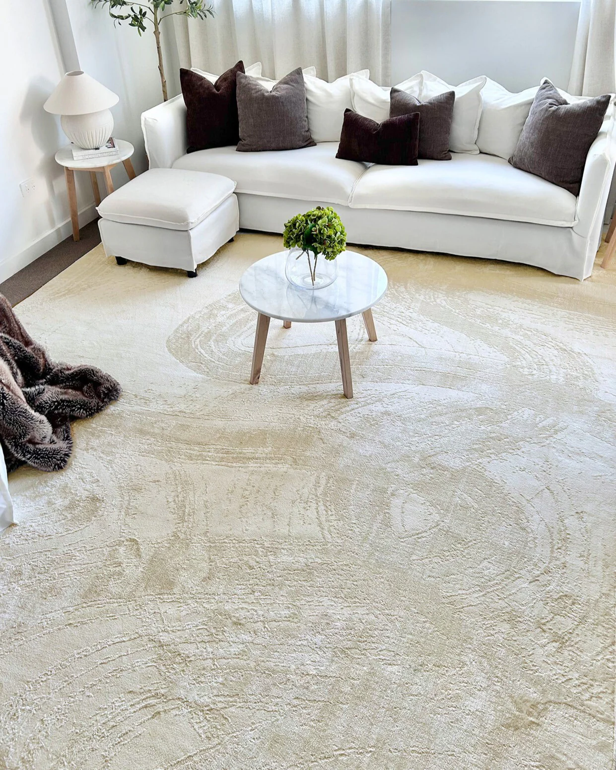 Kabir Neutral Abstract Rug - Image 2