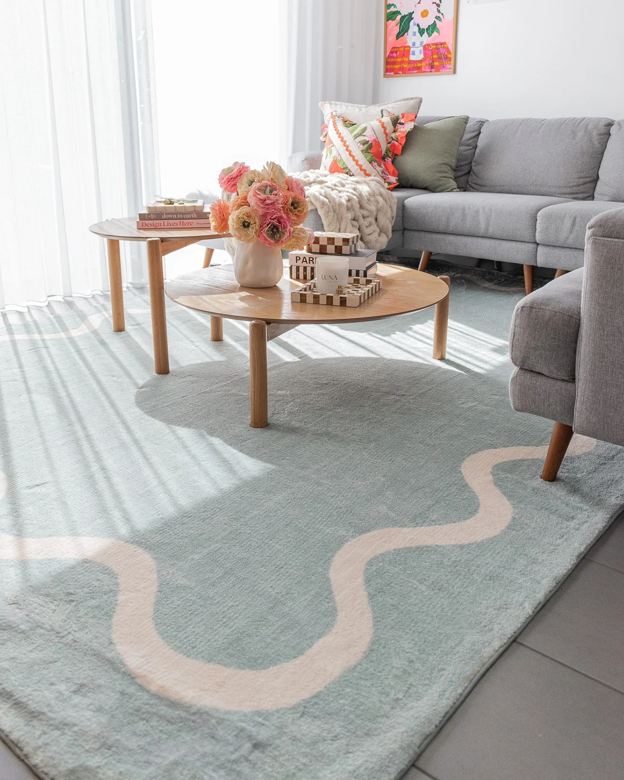 Kairo Green and Cream Wiggle Bordered Washable Rug - Image 3