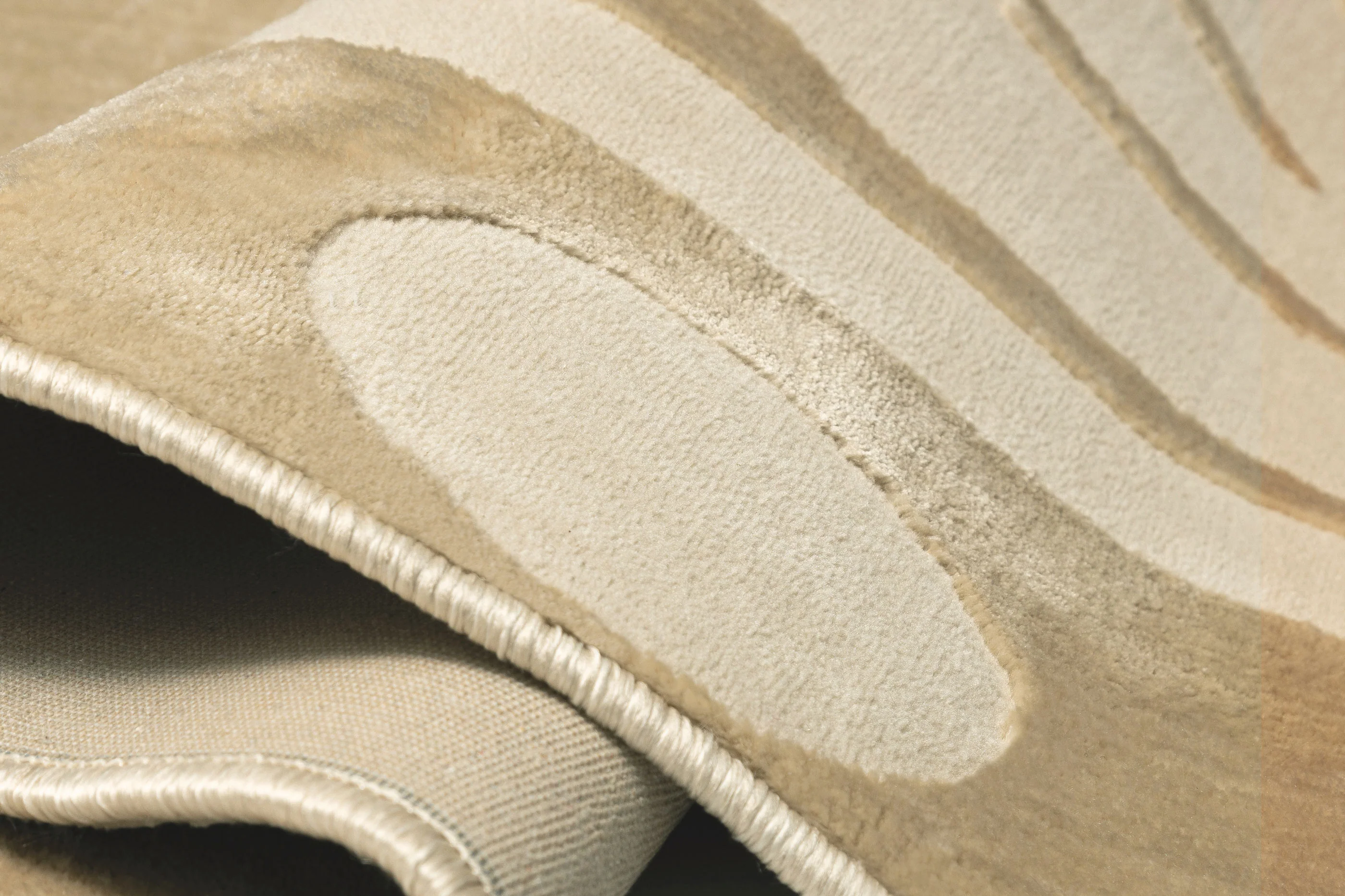 Kallua Textured Abstract Neutral Rug - Image 15