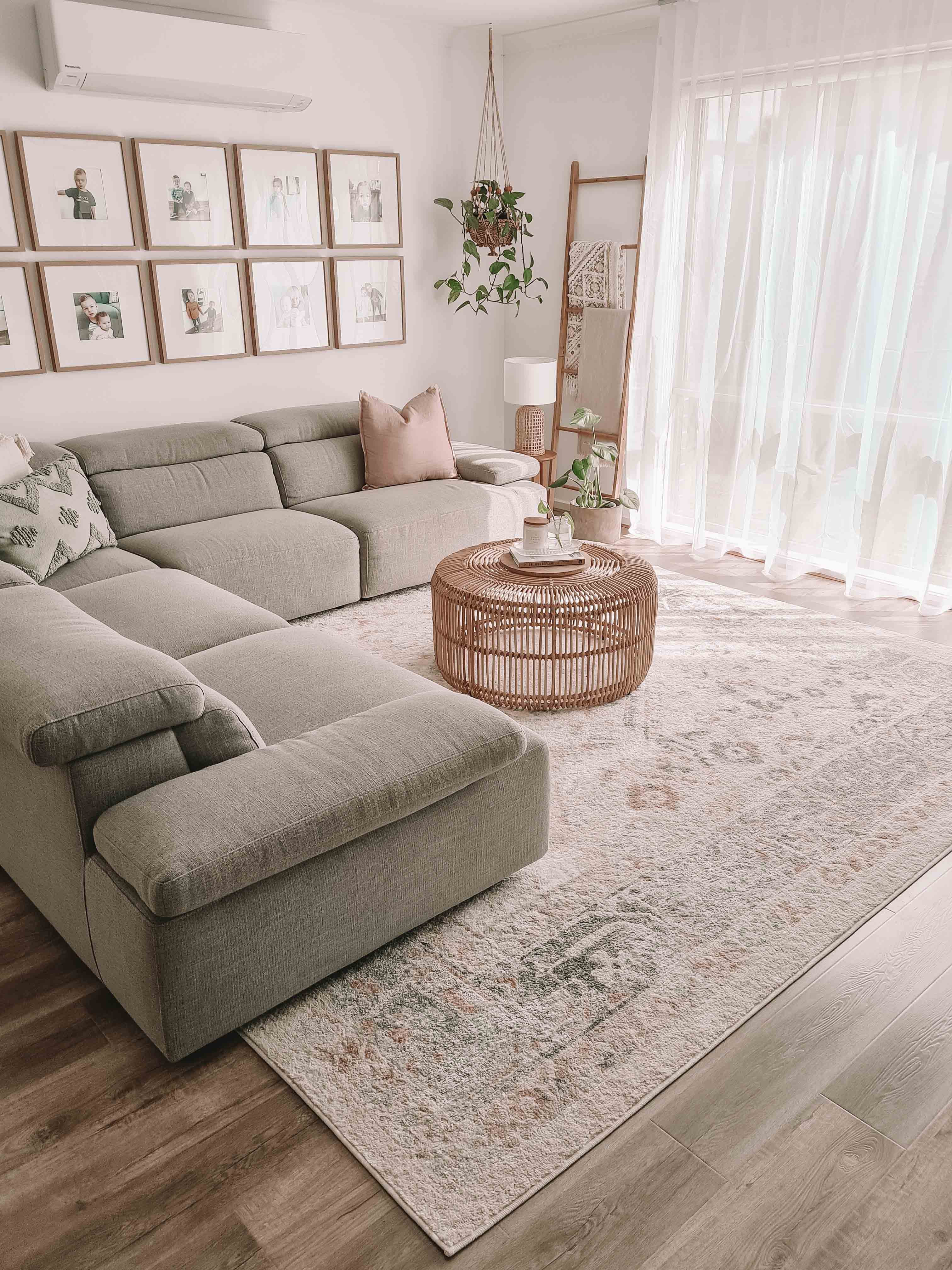 Katya Cream And Grey Multi-Colour Traditional Floral Rug - Image 3