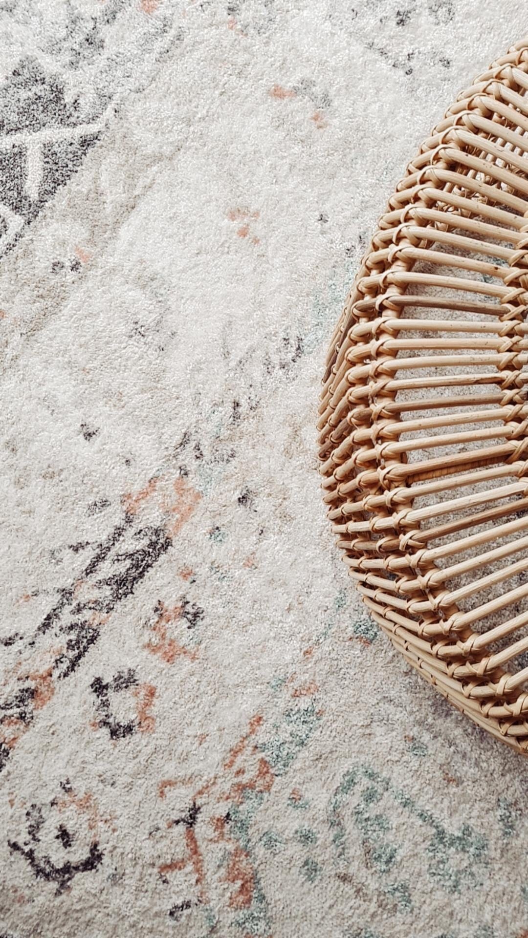 Katya Cream And Grey Multi-Colour Traditional Floral Rug - Image 5