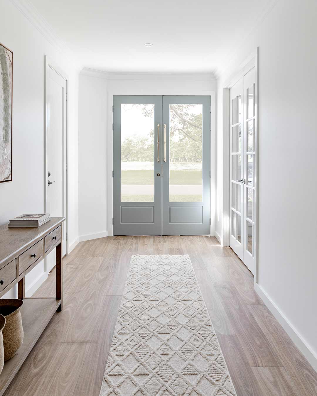 Kira Diamond Detail Textured Runner Rug - Image 4