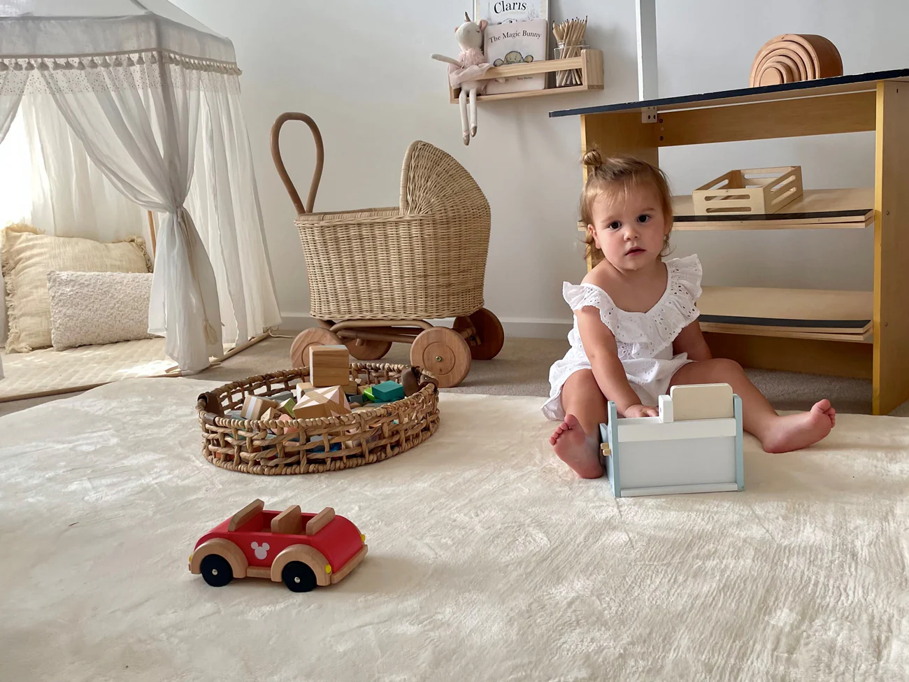 Koa Ivory Plush Rollie Pollie Playmat - Image 3