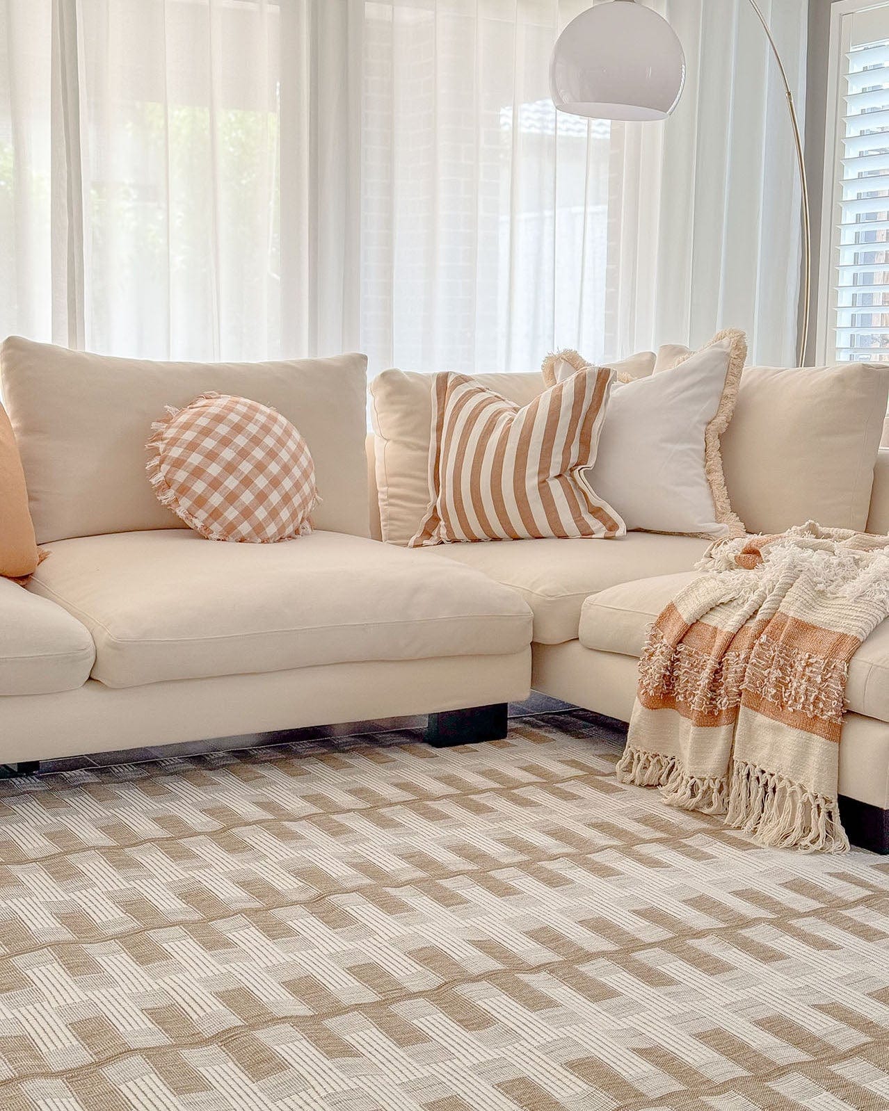 Krystal Brown and Ivory Geometric Flatweave Indoor Outdoor Rug - Image 7
