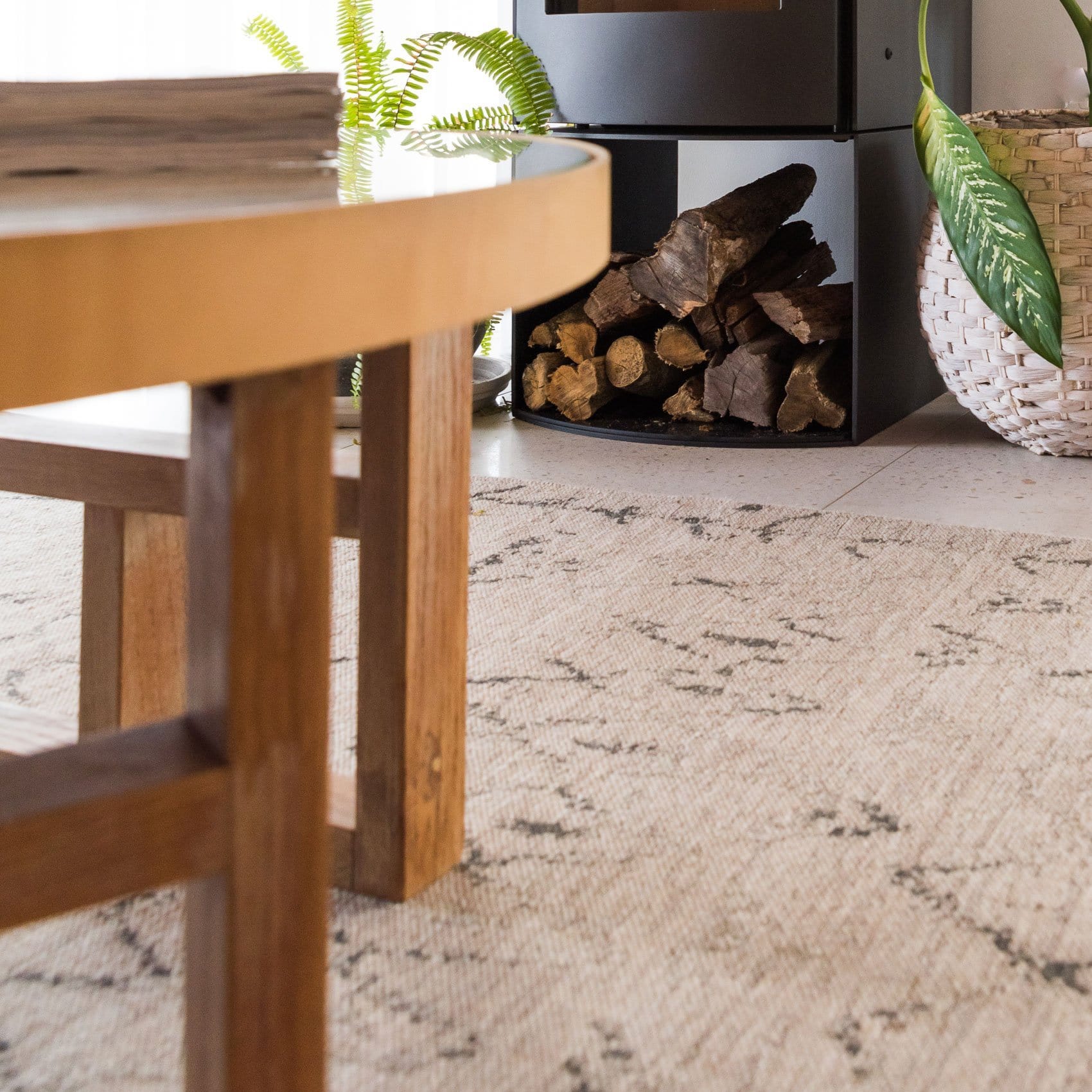 Kwame Tribal Pattern Flatweave Rug - Image 12