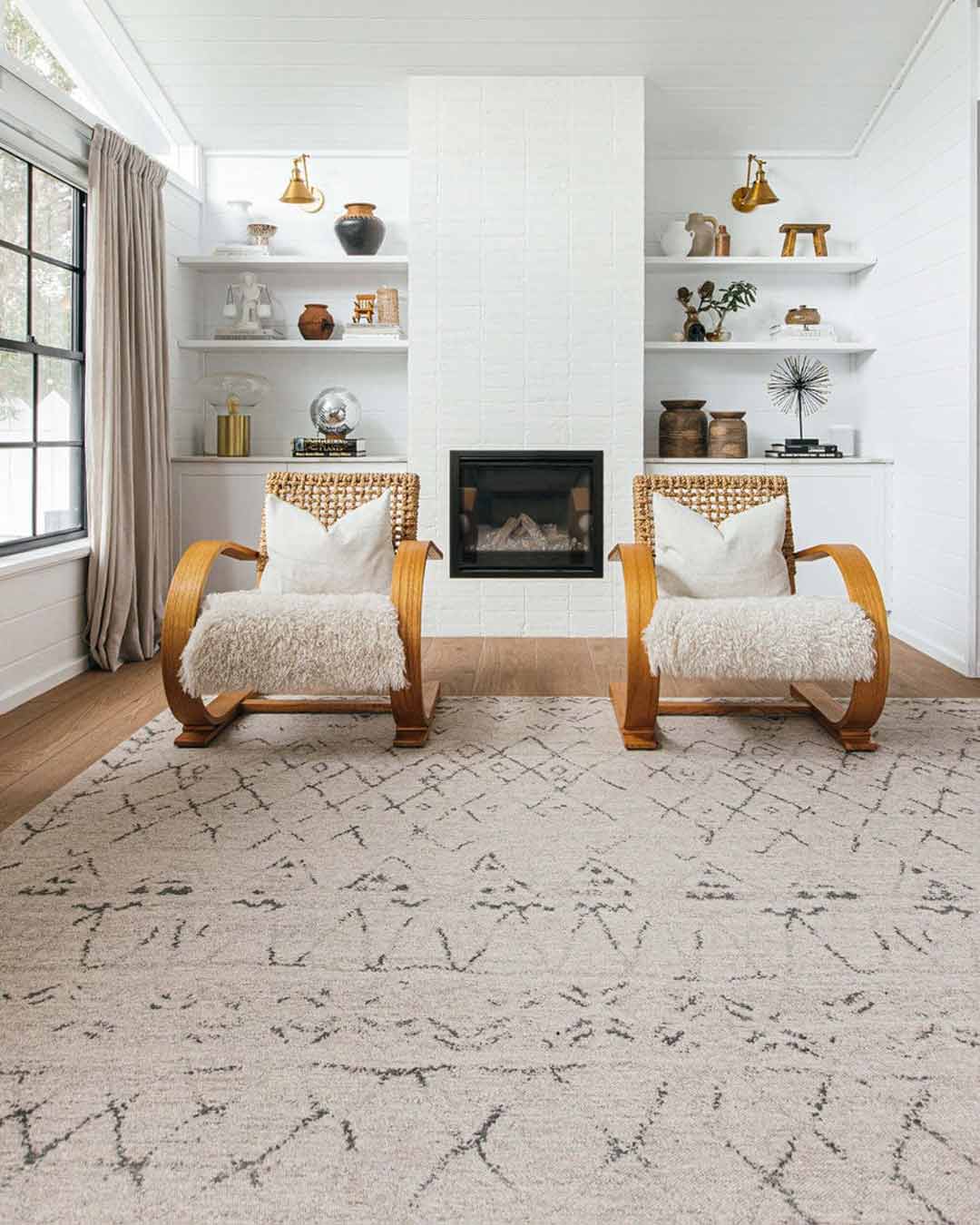 Kwame Tribal Pattern Flatweave Rug - Image 2