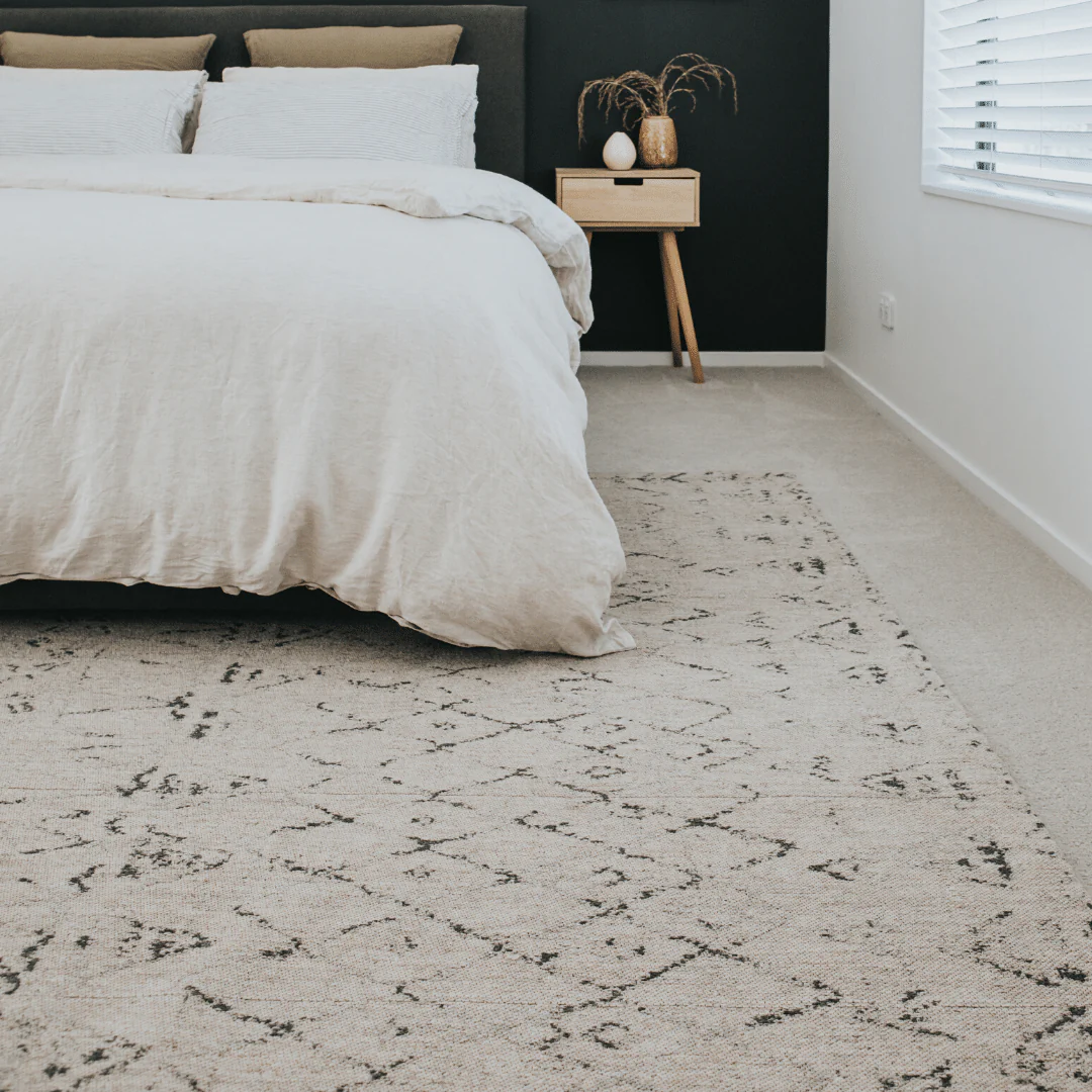 Kwame Tribal Pattern Flatweave Rug - Image 6
