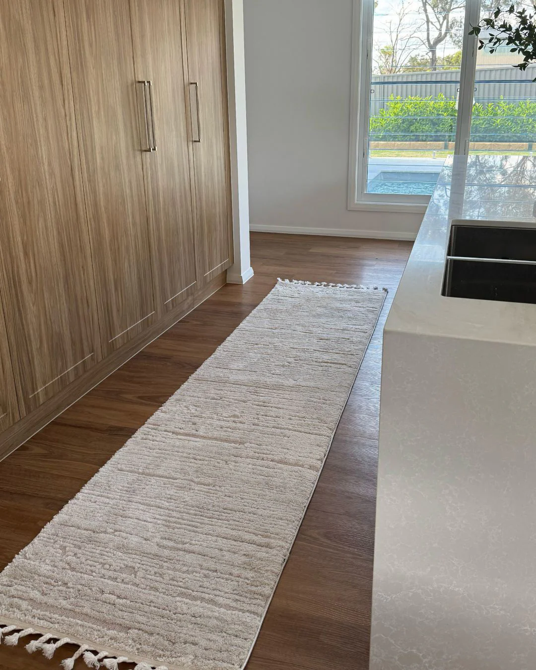 Leilani Ivory Cream Textured Runner Rug - Image 4