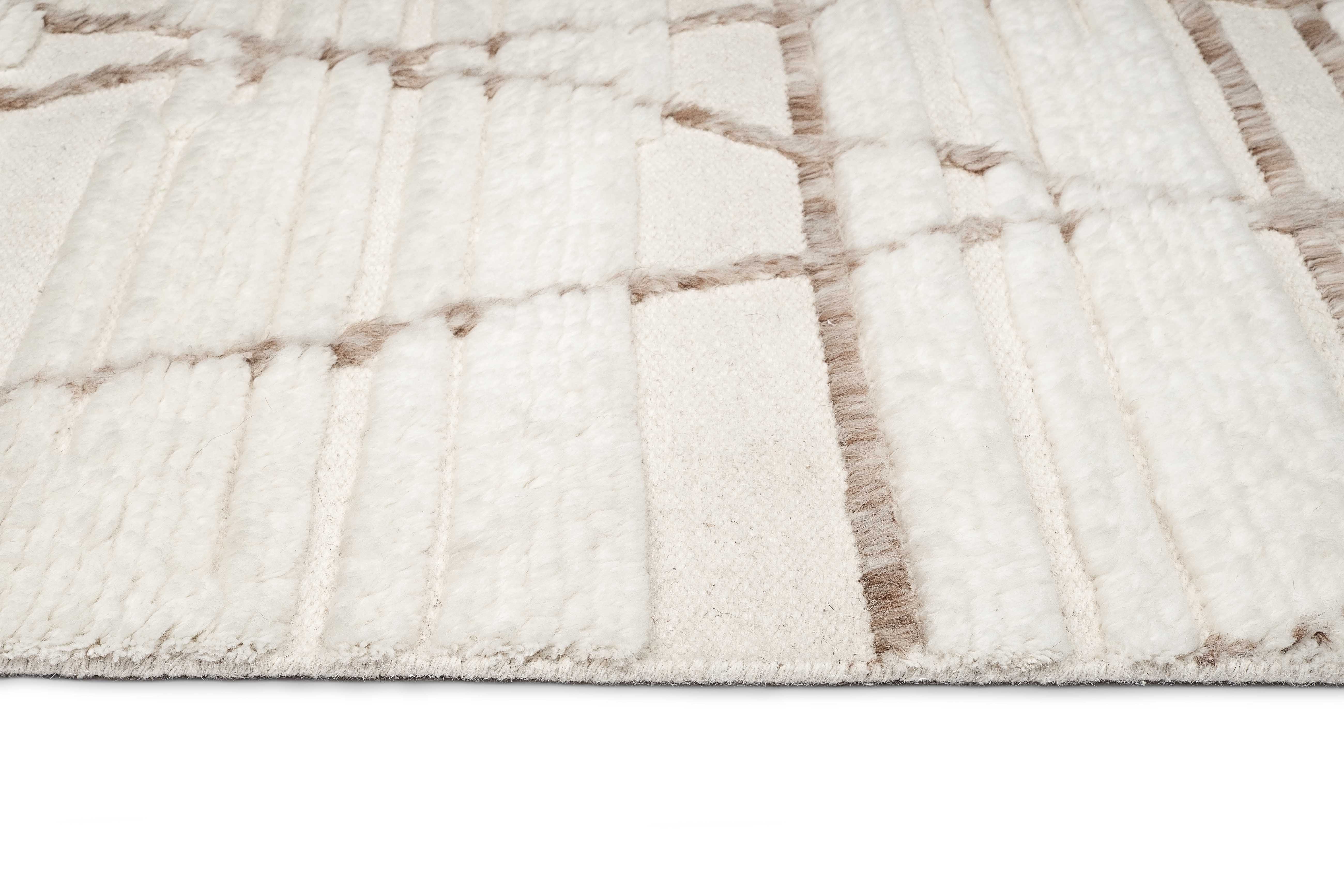 Leona Ivory Beige Tribal Wool Shag Rug - Image 10
