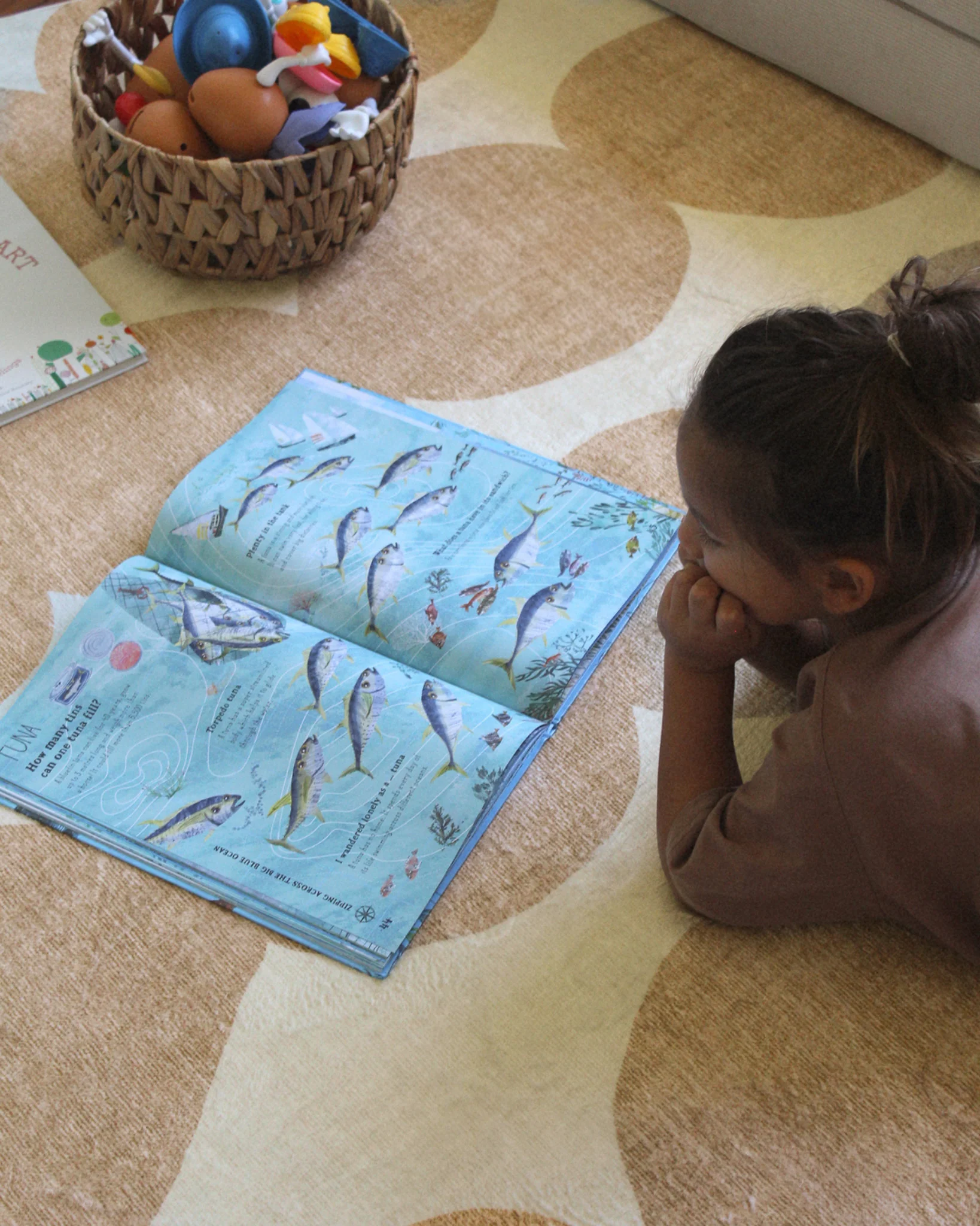 Lexa Beige and Light Beige Abstract Rollie Pollie Round Playmat - Image 5