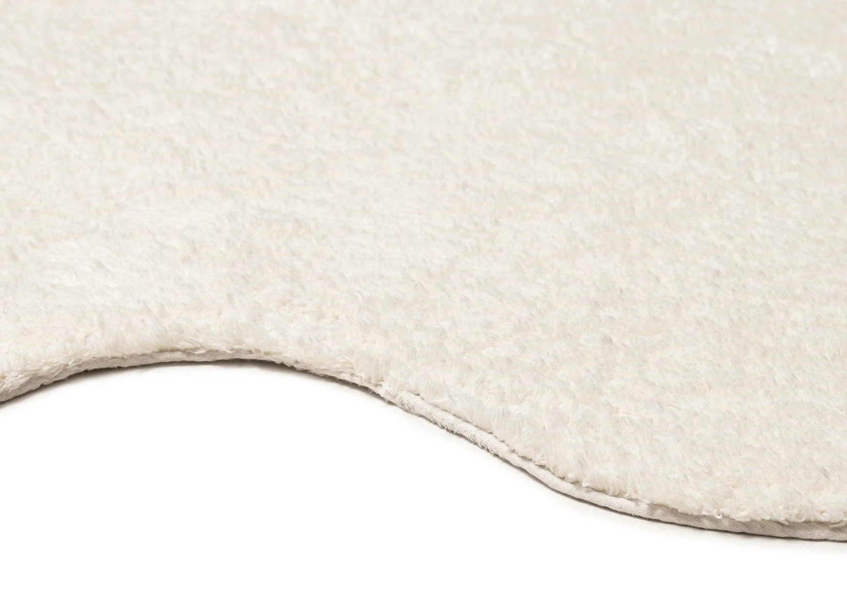 Lianna Cream Scallop Washable Bath Mat - Image 6