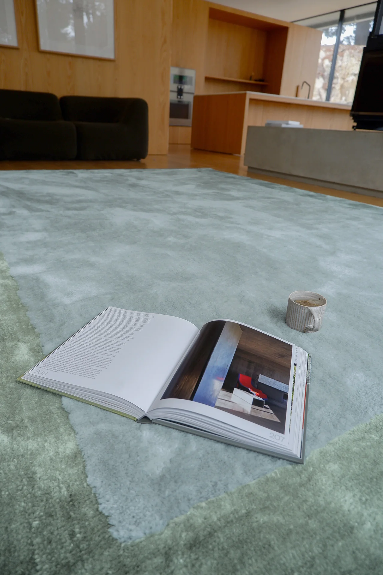 Lila Green Bordered Shag Rug - Image 3