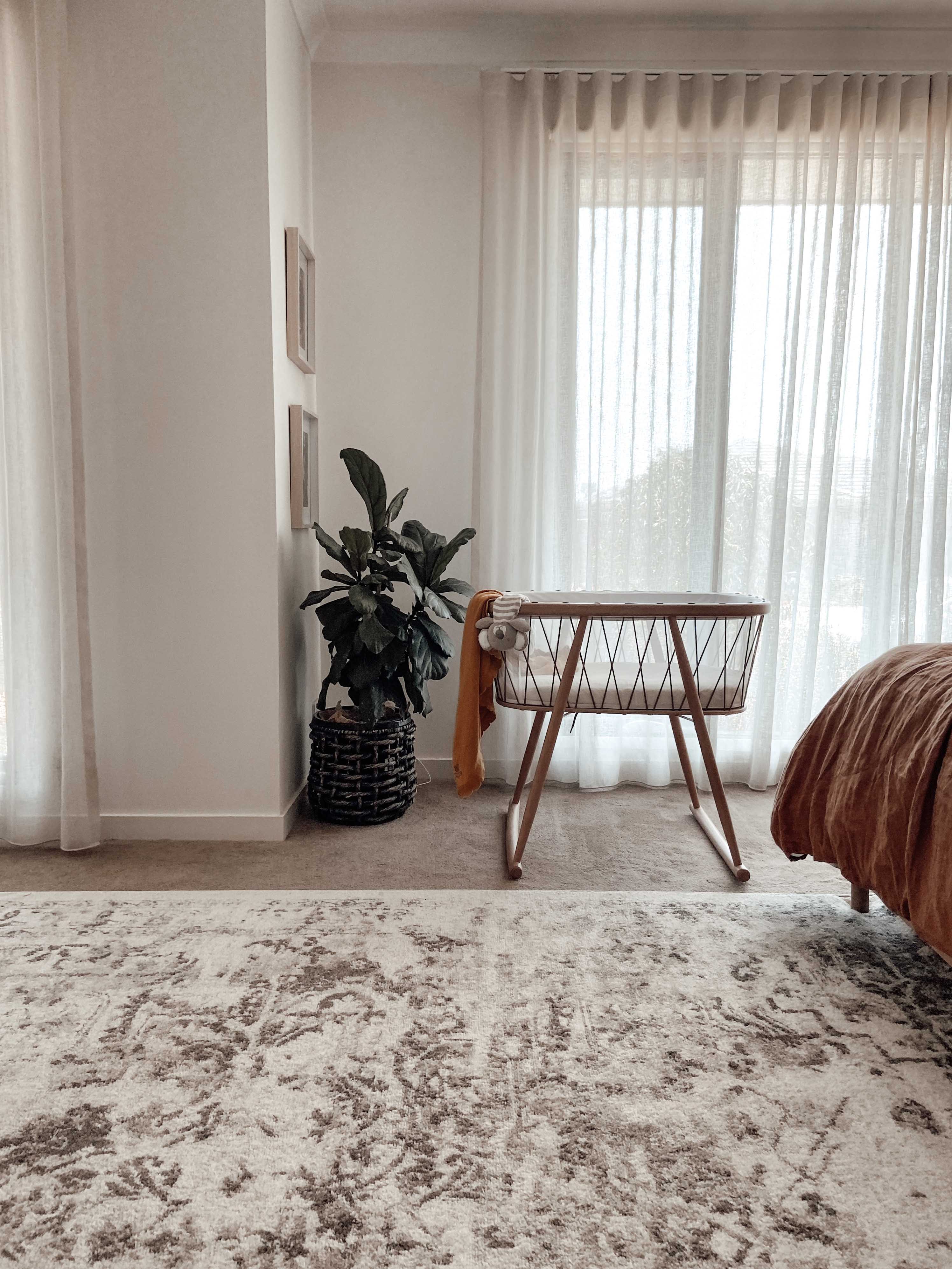 Liliana Cream And Brown Traditional Distressed Floral Rug - Image 7