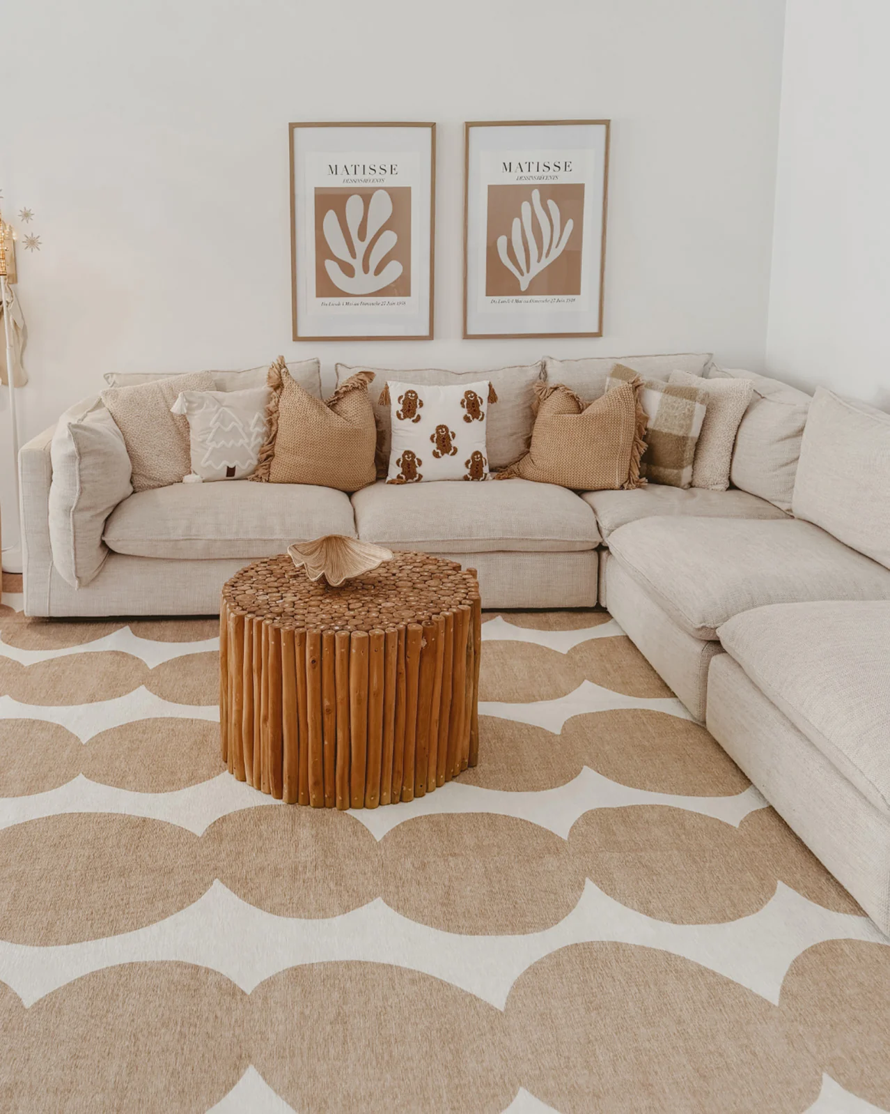 Loannis Beige Ivory Indoor Outdoor Washable Rug - Image 3