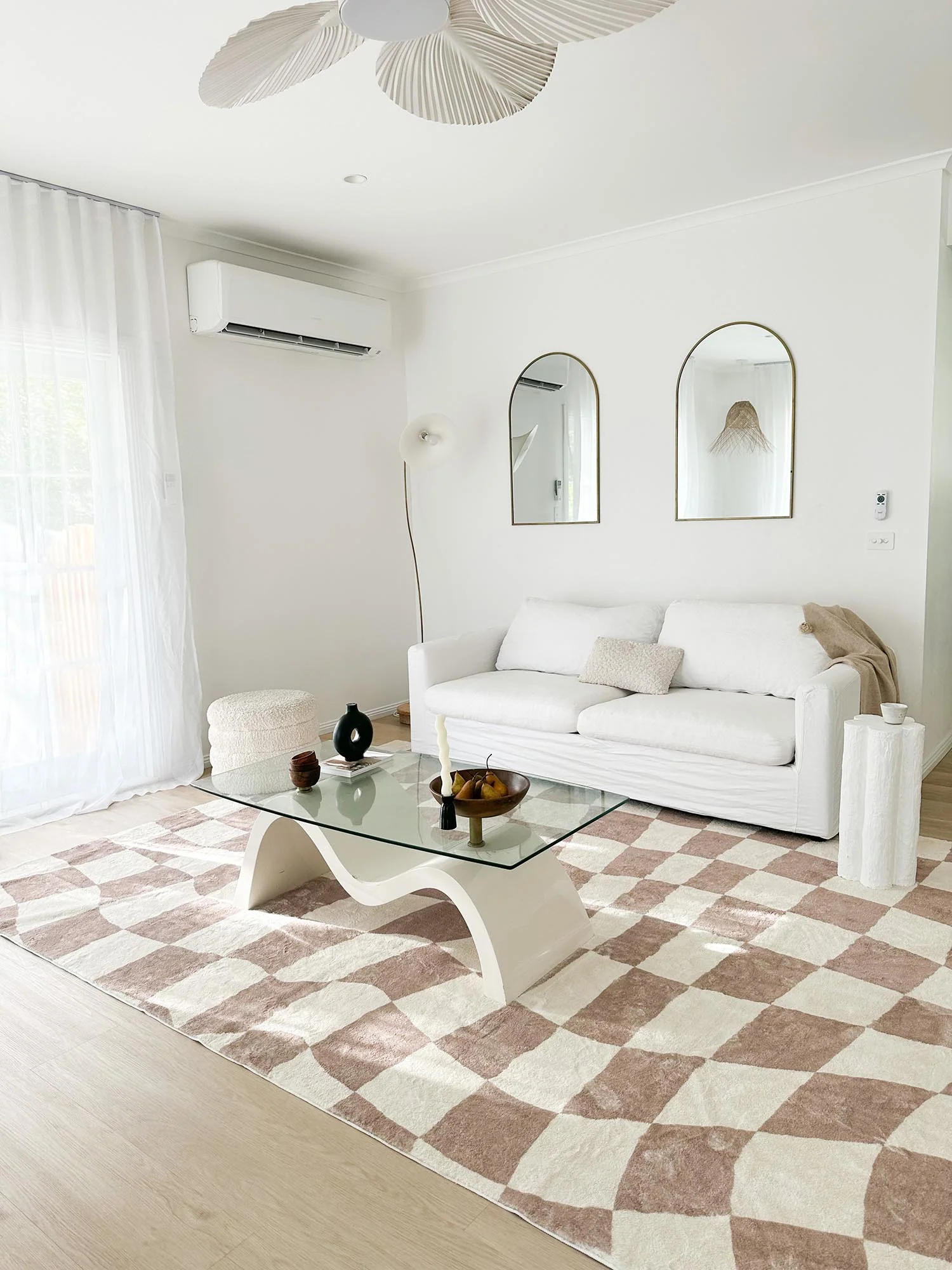 Logan Beige and Ivory Abstract Checkered Washable Rug - Image 6
