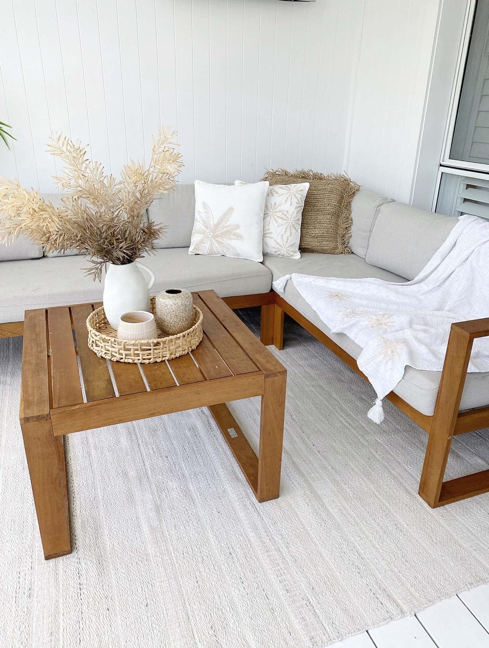 Loretta Cream and Grey Indoor Outdoor P.E.T Rug - Image 4
