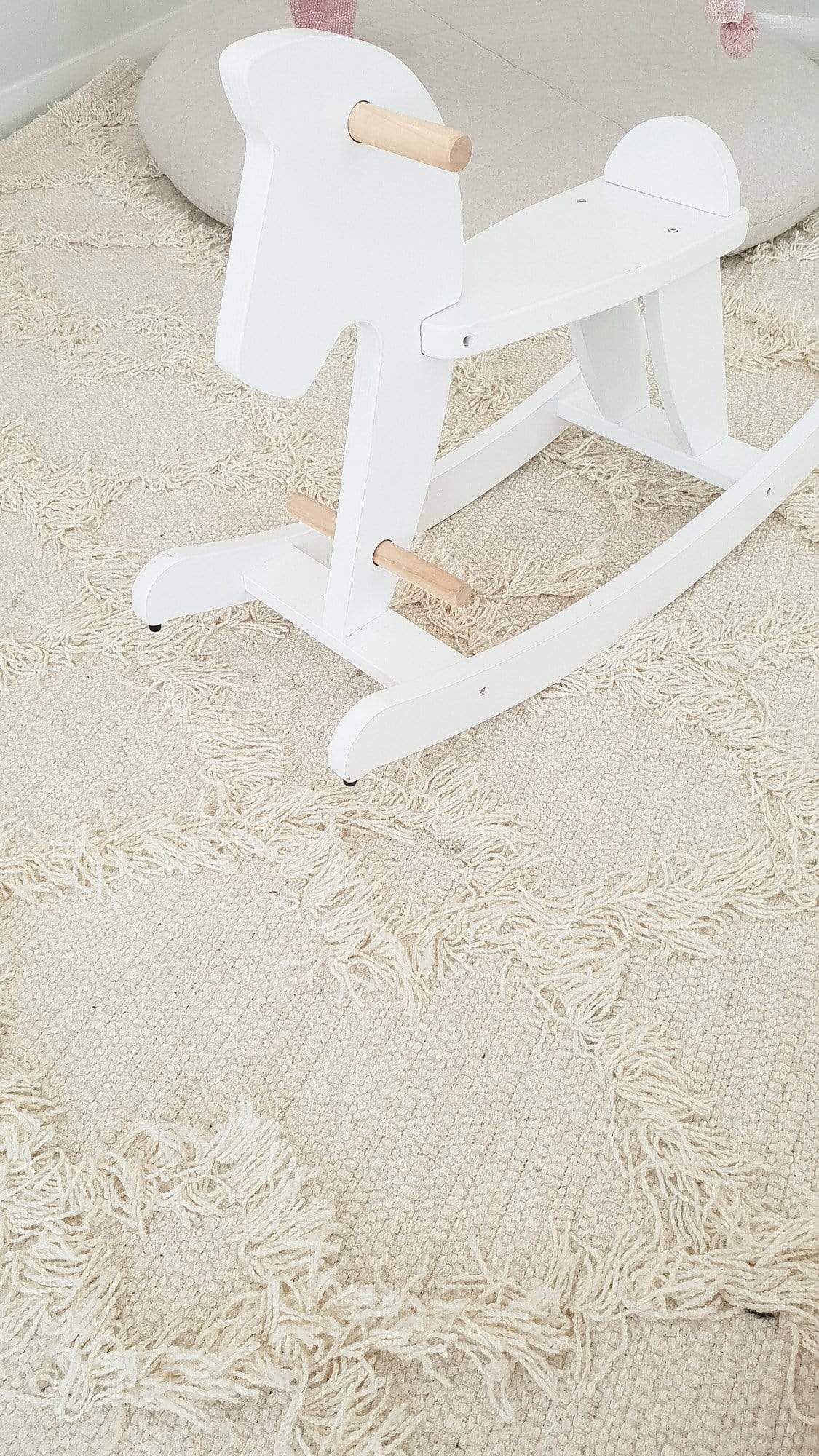 Lova Ivory Wool Rug - Image 10