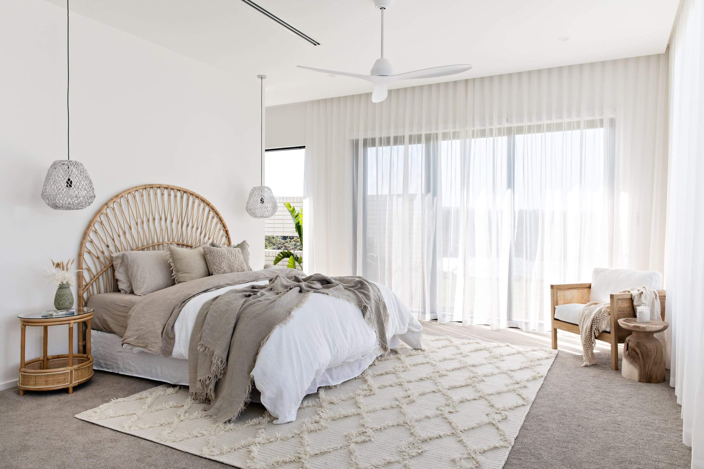 Lova Ivory Wool Rug - Image 5