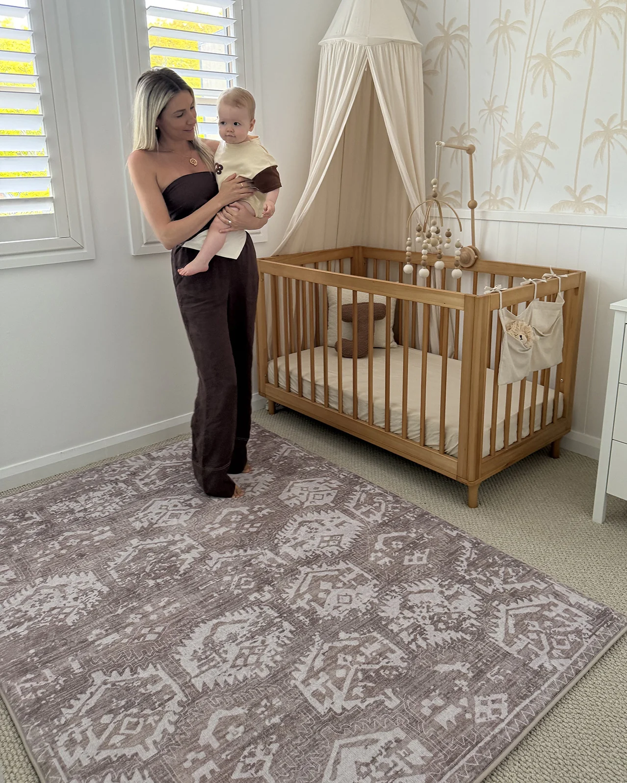 Lumi Grey Plush Rollie Pollie Playmat - Image 5
